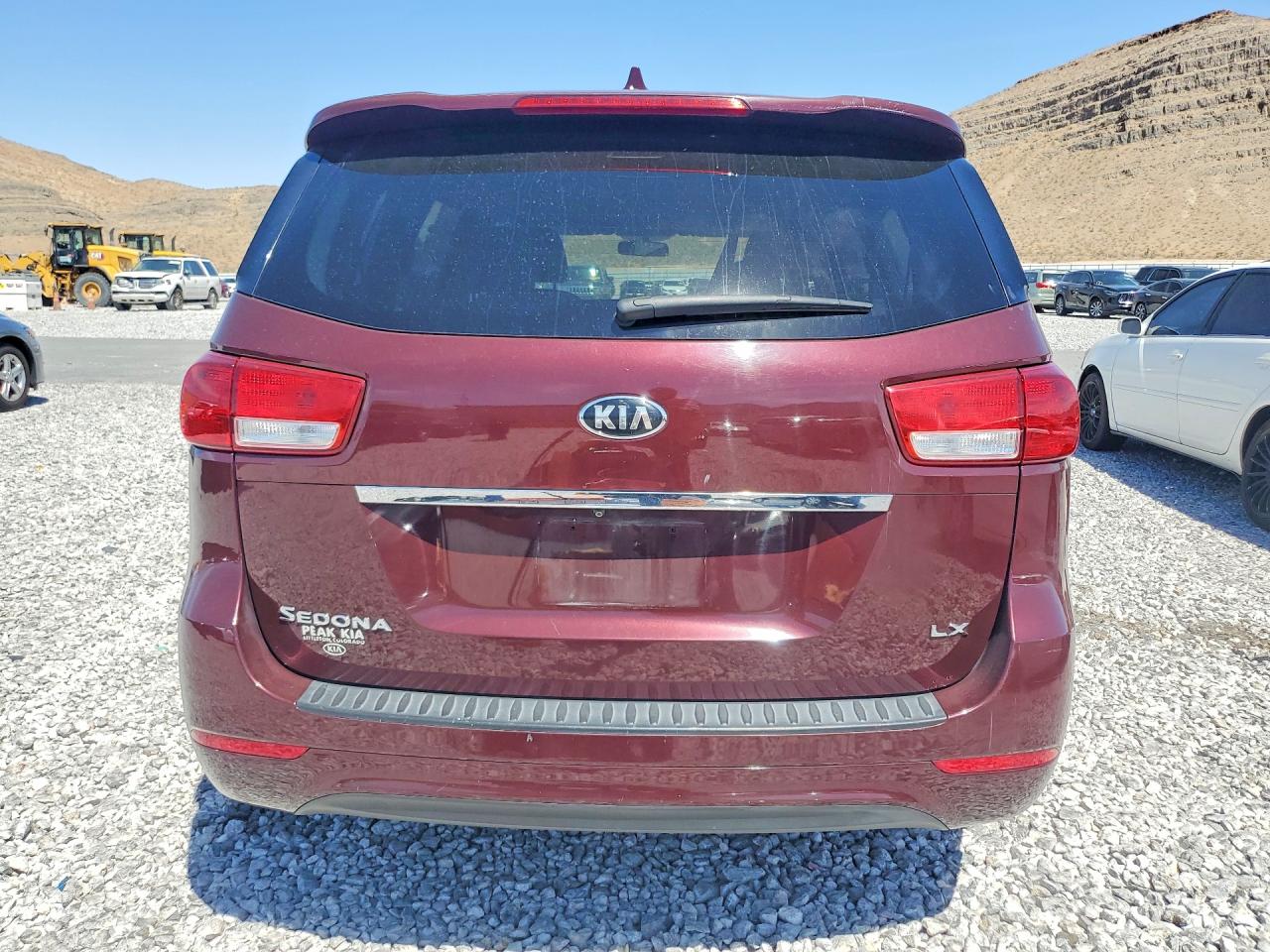2015 Kia Sedona Lx Maroon vin: KNDMB5C16F6080570