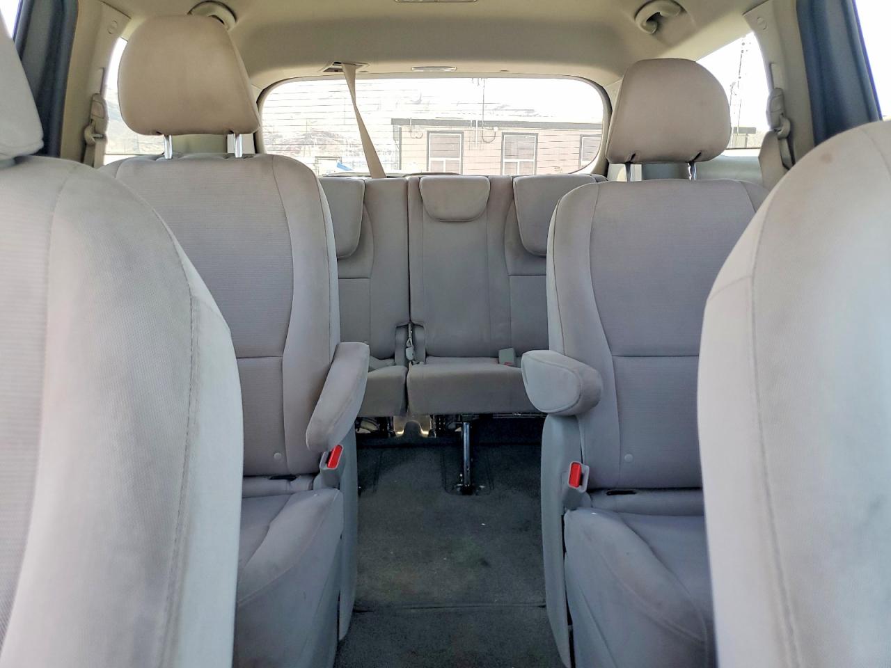 2015 Kia Sedona Lx Maroon vin: KNDMB5C16F6080570