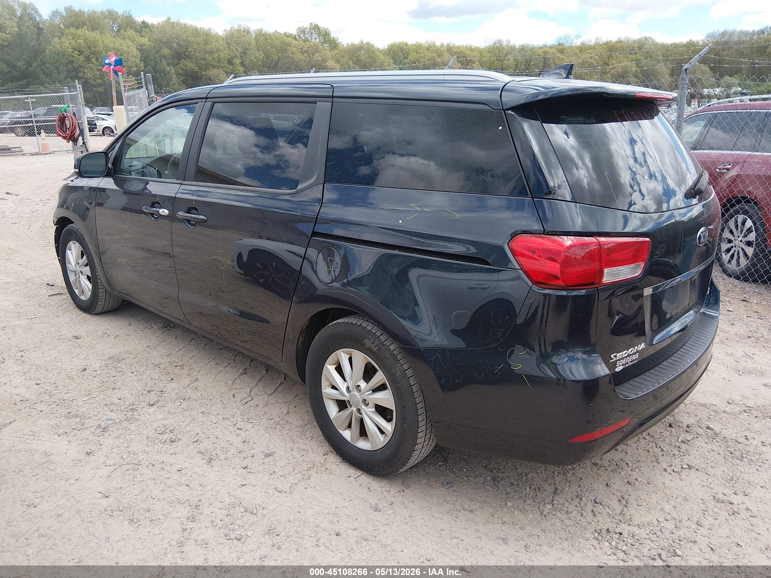 2016 Kia Sedona Lx Dark Blue vin: KNDMB5C16G6099427