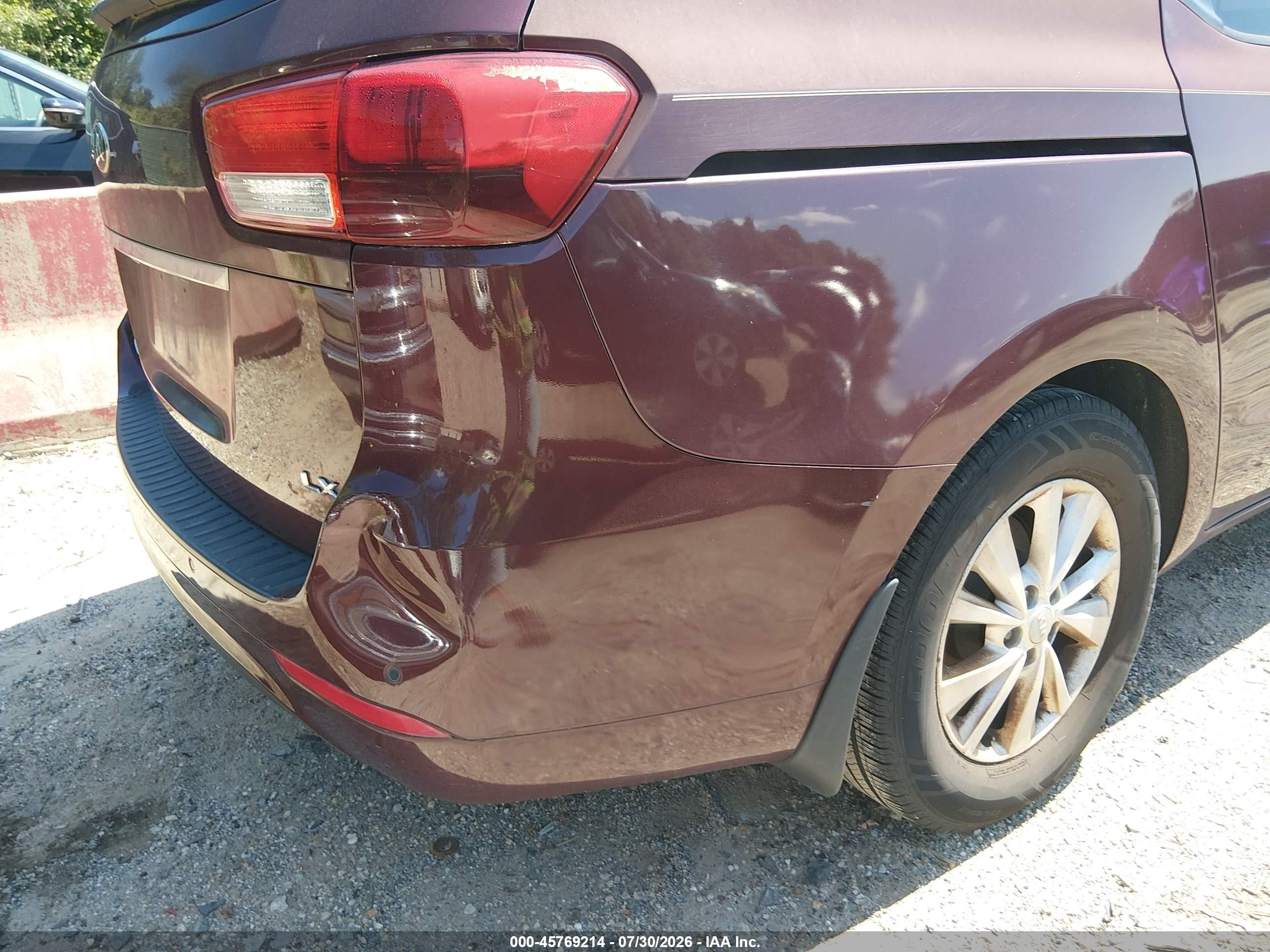 2015 Kia Sedona Lx Бордовый vin: KNDMB5C17F6020393