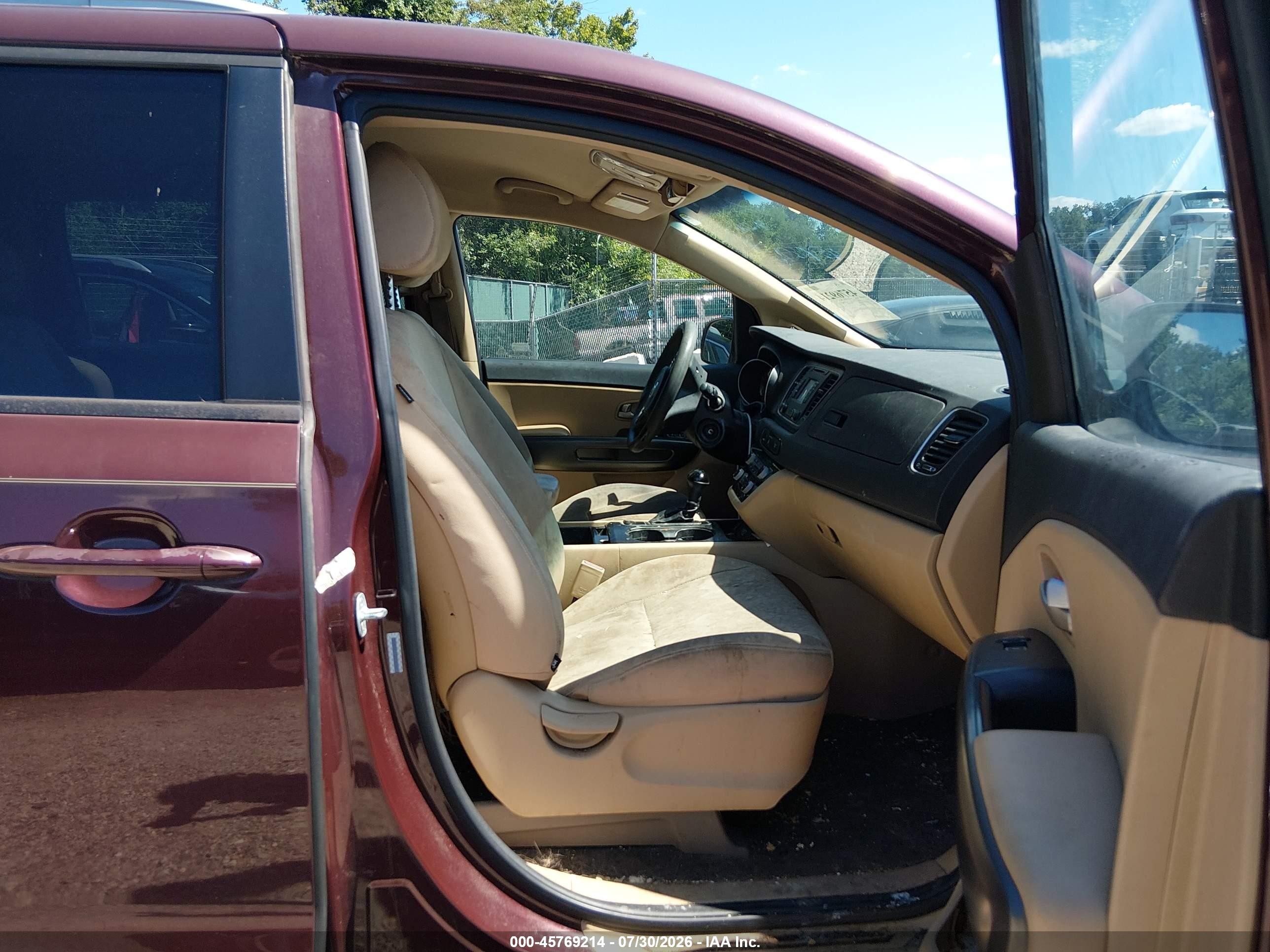 2015 Kia Sedona Lx Бордовый vin: KNDMB5C17F6020393