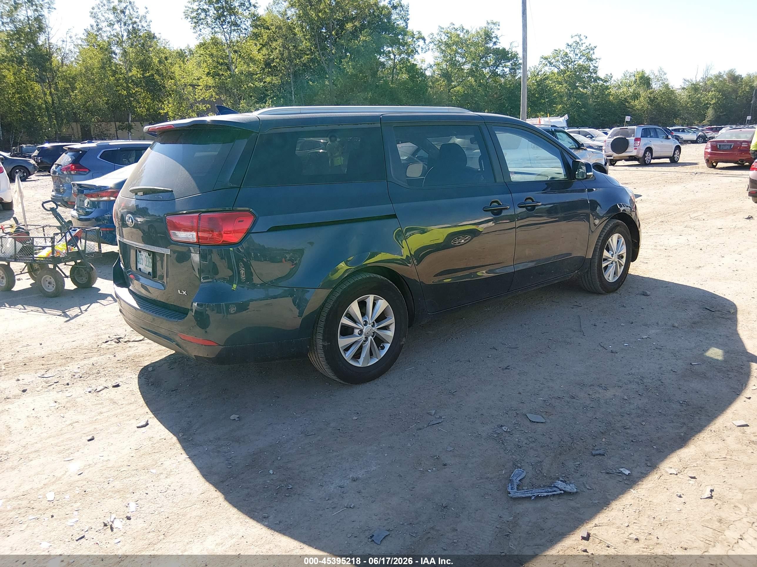 2015 Kia Sedona Lx Синий vin: KNDMB5C17F6034357