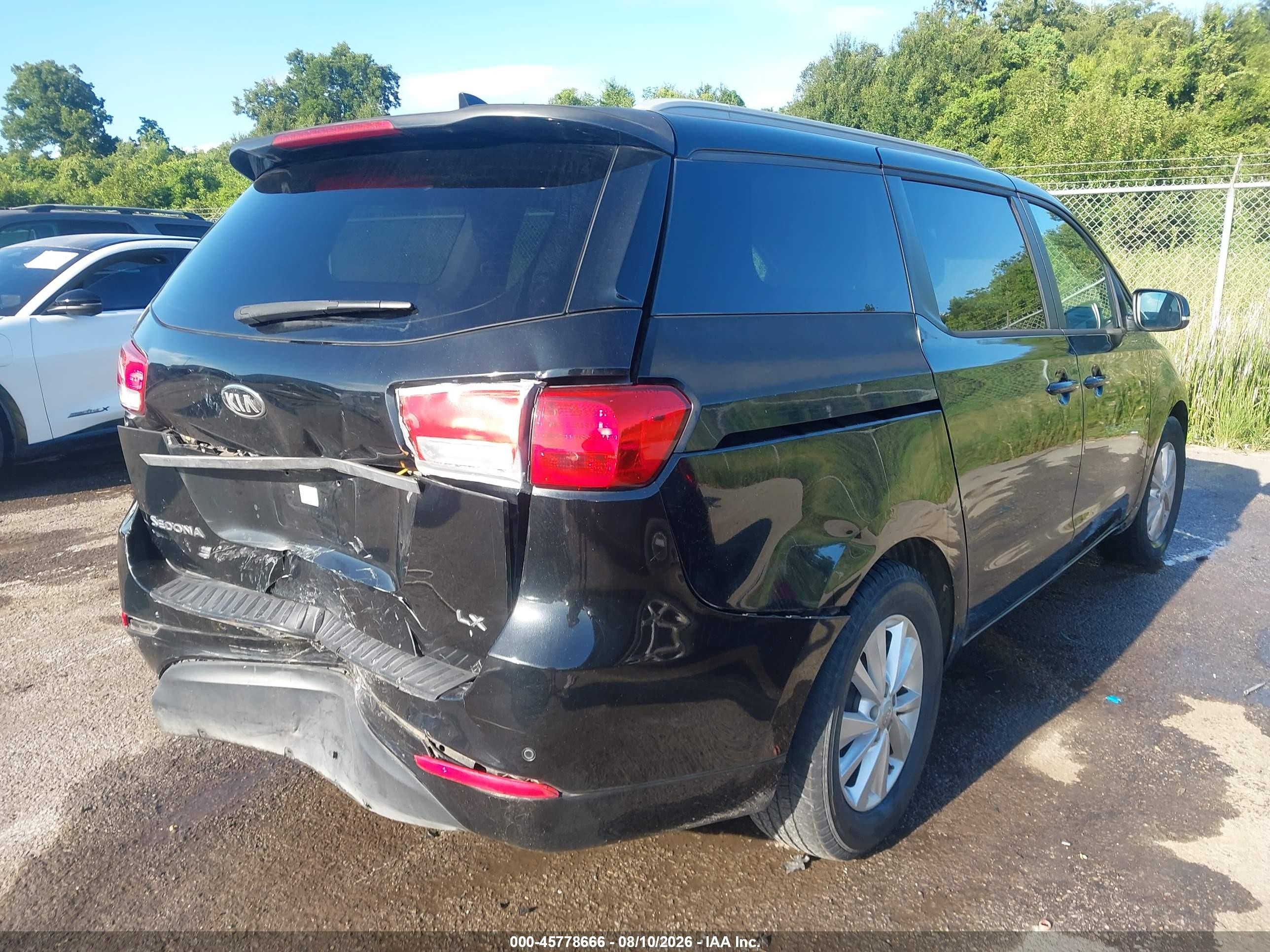 2015 Kia Sedona Lx Black vin: KNDMB5C18F6020676