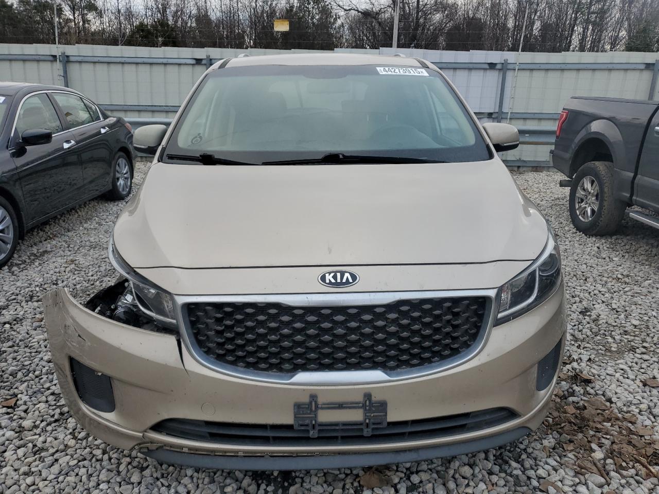 2015 Kia Sedona Lx Коричневый vin: KNDMB5C18F6021312
