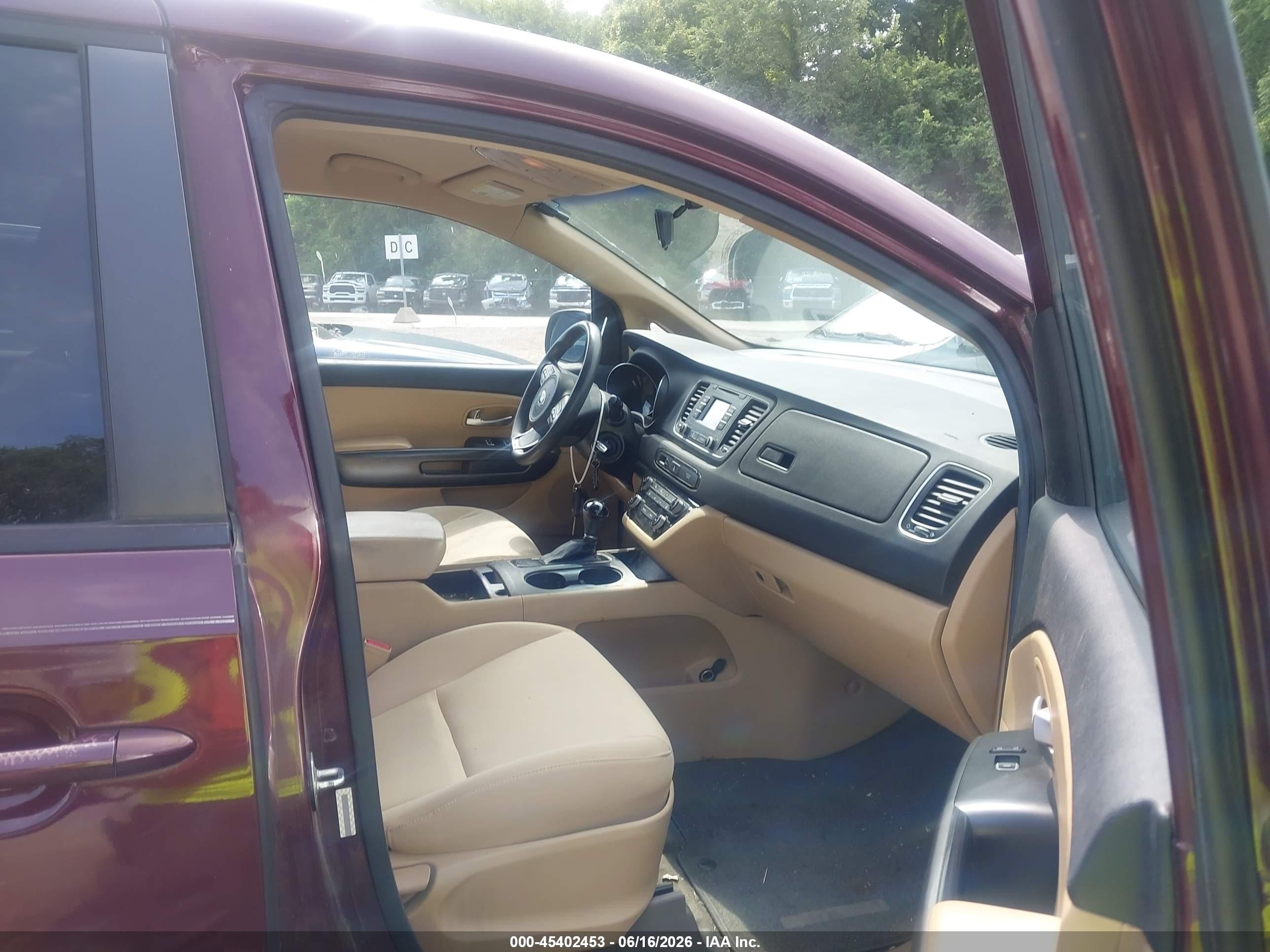 2015 Kia Sedona Lx Maroon vin: KNDMB5C18F6024159