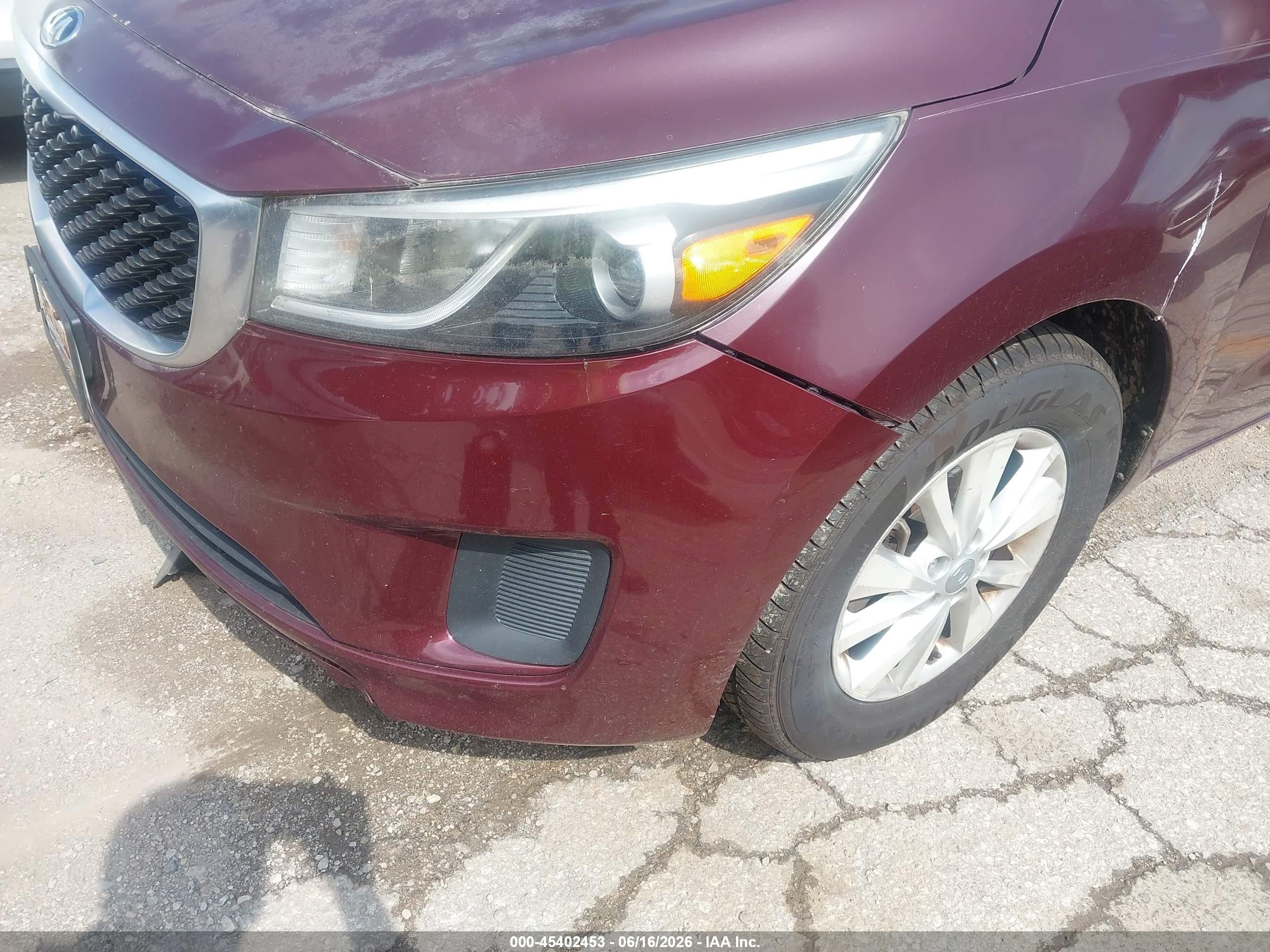 2015 Kia Sedona Lx Maroon vin: KNDMB5C18F6024159