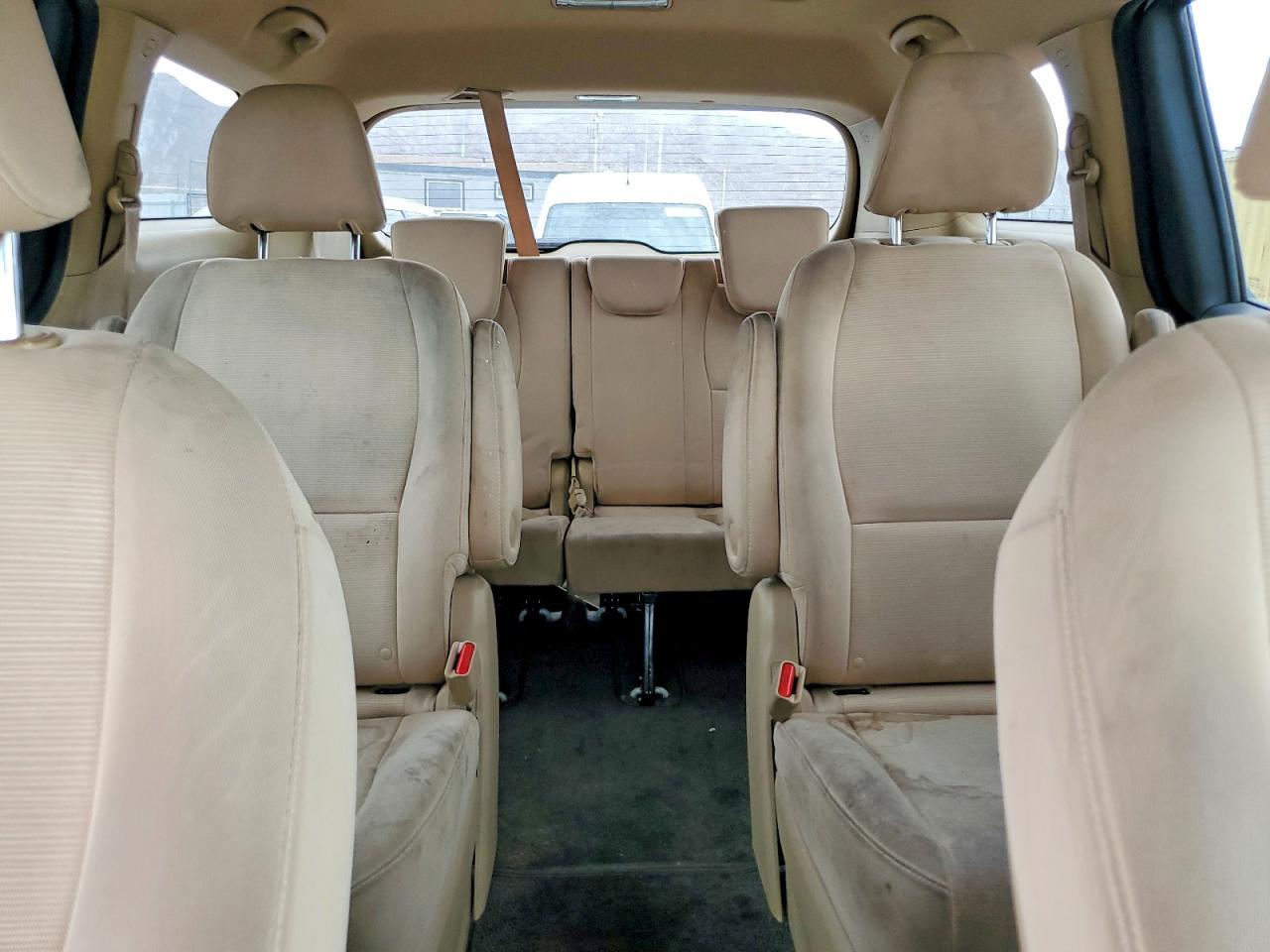 2015 Kia Sedona Lx White vin: KNDMB5C18F6032178