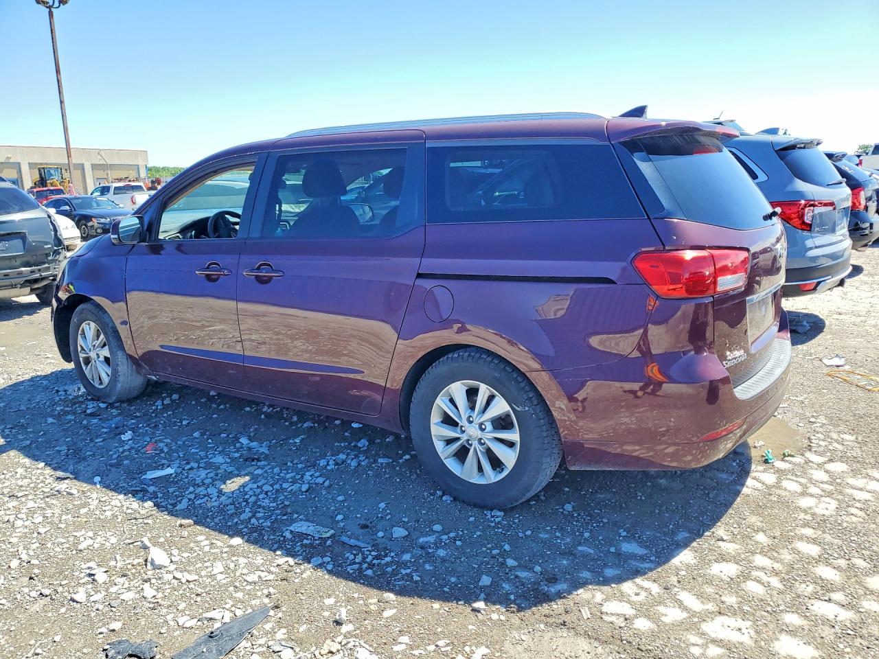 2015 Kia Sedona Lx Коричневый vin: KNDMB5C18F6043083