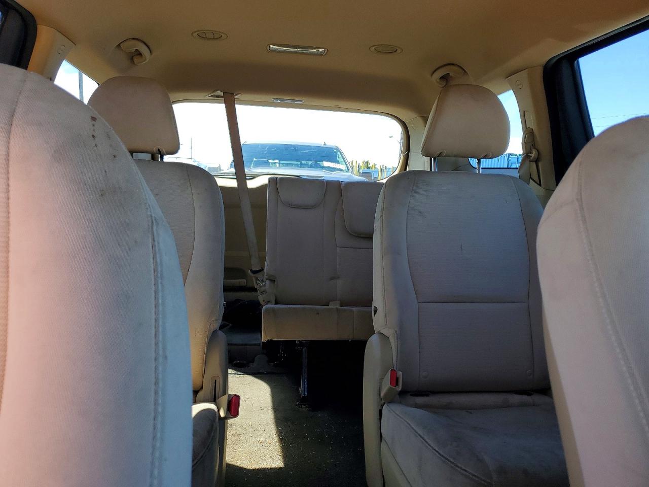 2015 Kia Sedona Lx Коричневый vin: KNDMB5C18F6043083