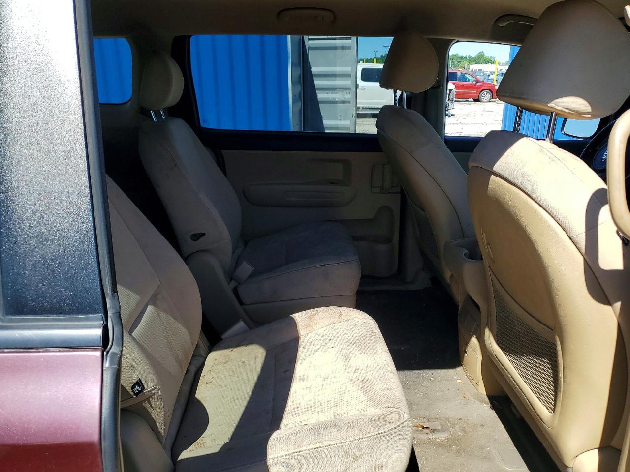 2015 Kia Sedona Lx Коричневый vin: KNDMB5C18F6043083