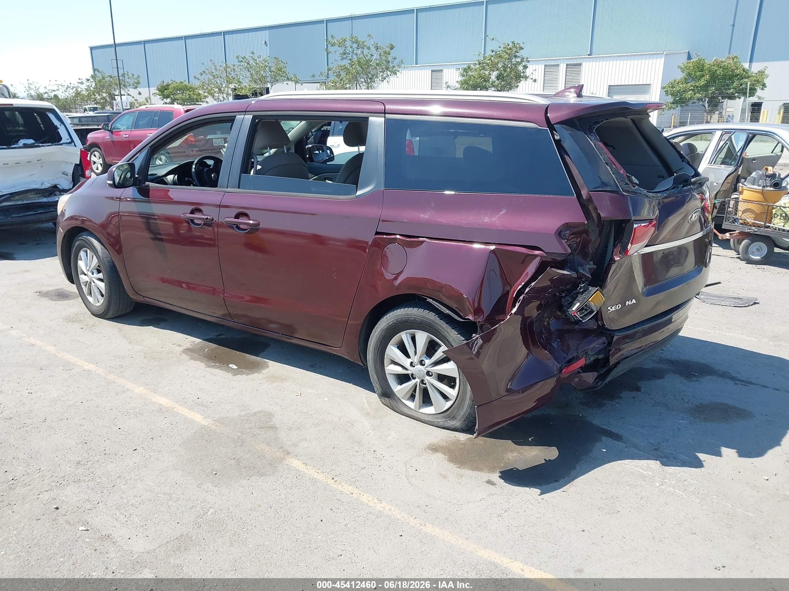 2015 Kia Sedona Lx Бордовый vin: KNDMB5C18F6059820