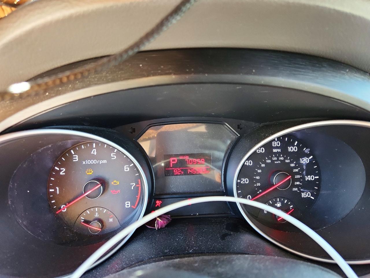 2015 Kia Sedona Lx Silver vin: KNDMB5C18F6062622
