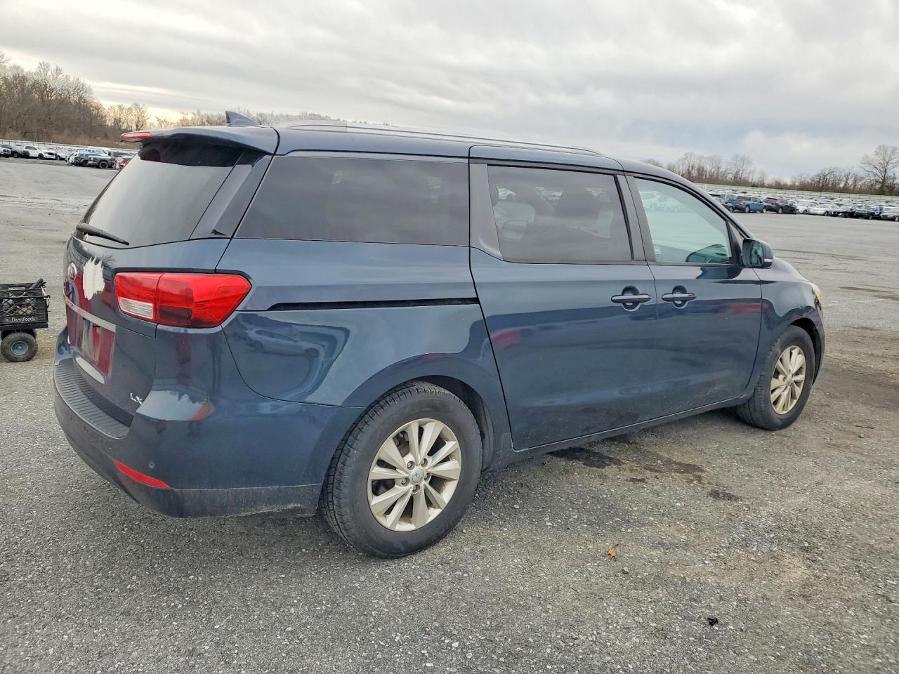 2016 Kia Sedona Lx Blue vin: KNDMB5C18G6093743