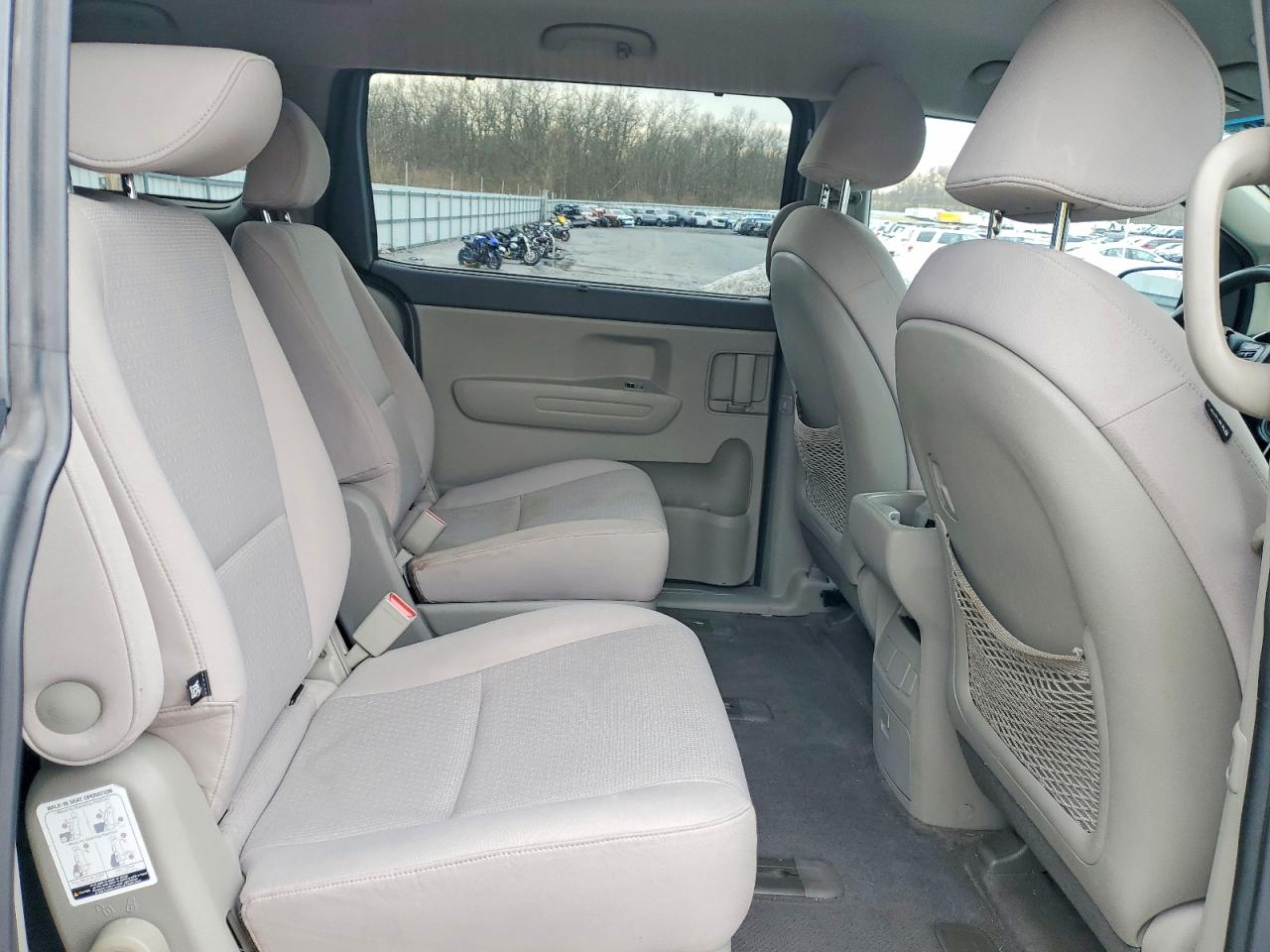 2016 Kia Sedona Lx Blue vin: KNDMB5C18G6093743