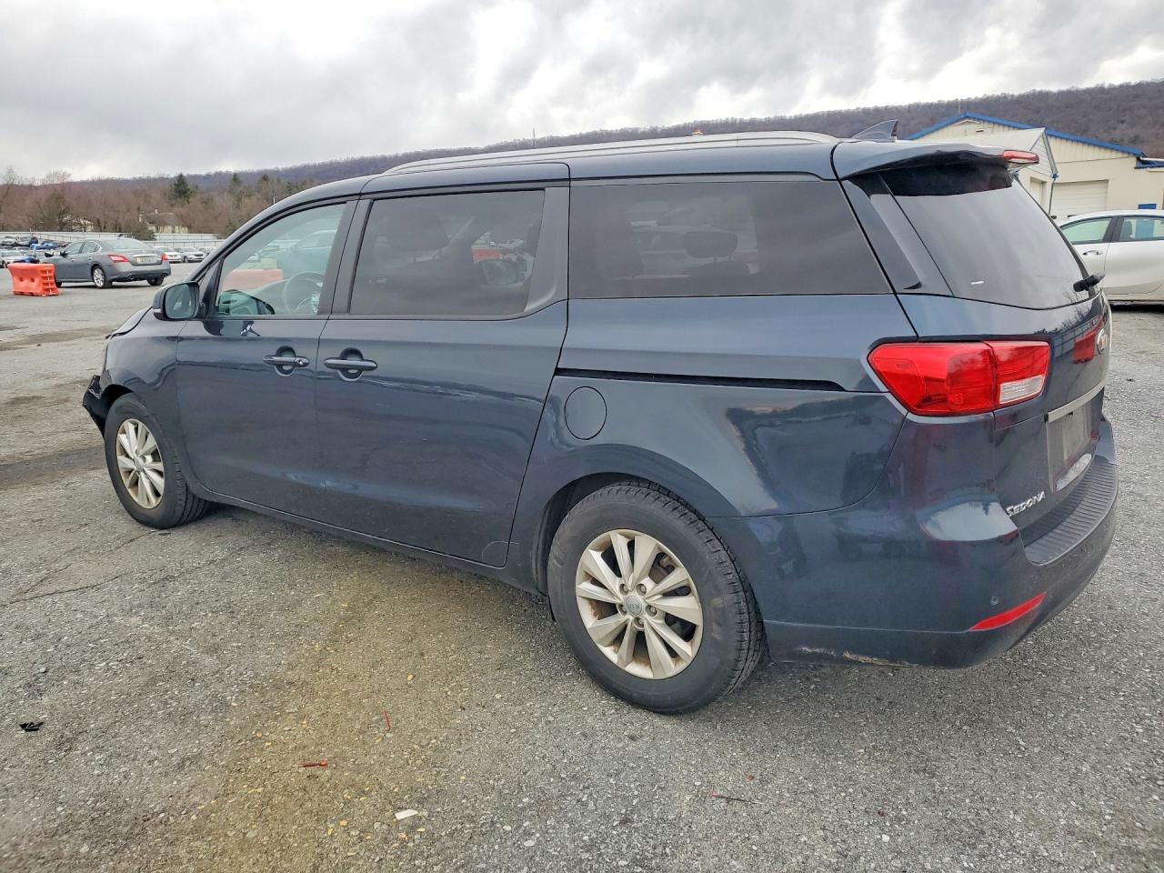 2016 Kia Sedona Lx Blue vin: KNDMB5C18G6093743