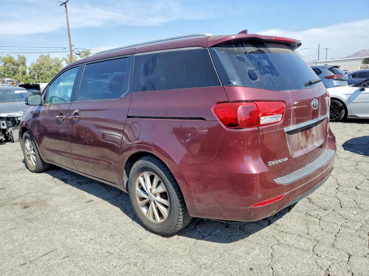 2017 Kia Sedona Lx Burgundy vin: KNDMB5C18H6266288