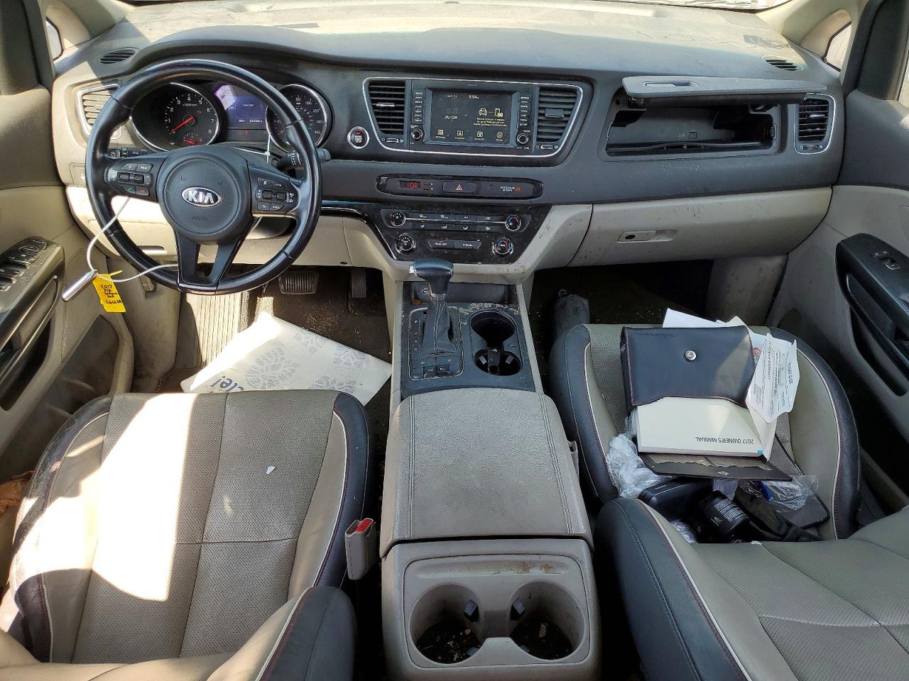 2017 Kia Sedona Lx Burgundy vin: KNDMB5C18H6266288