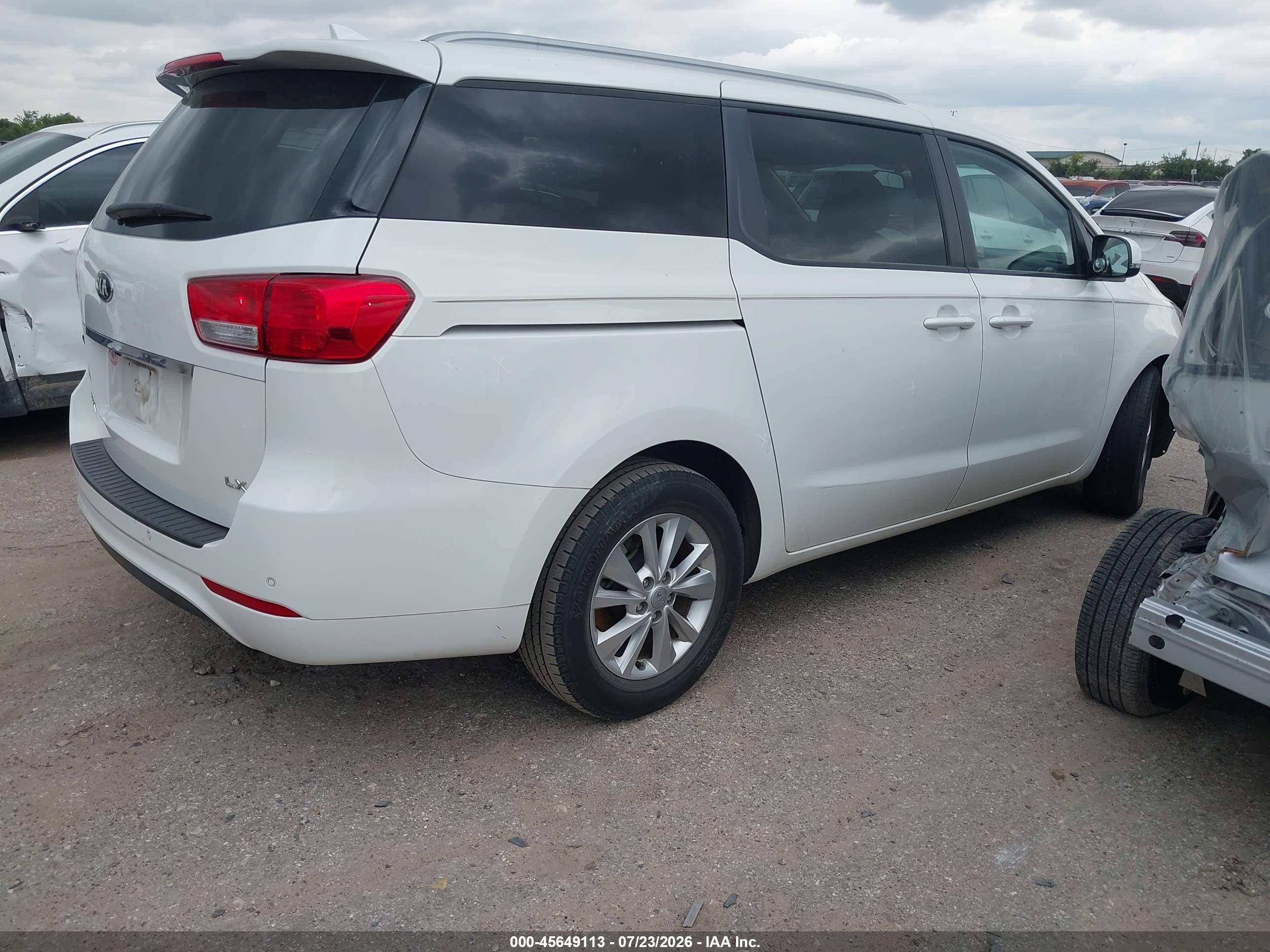 2015 Kia Sedona Lx White vin: KNDMB5C1XF6027855