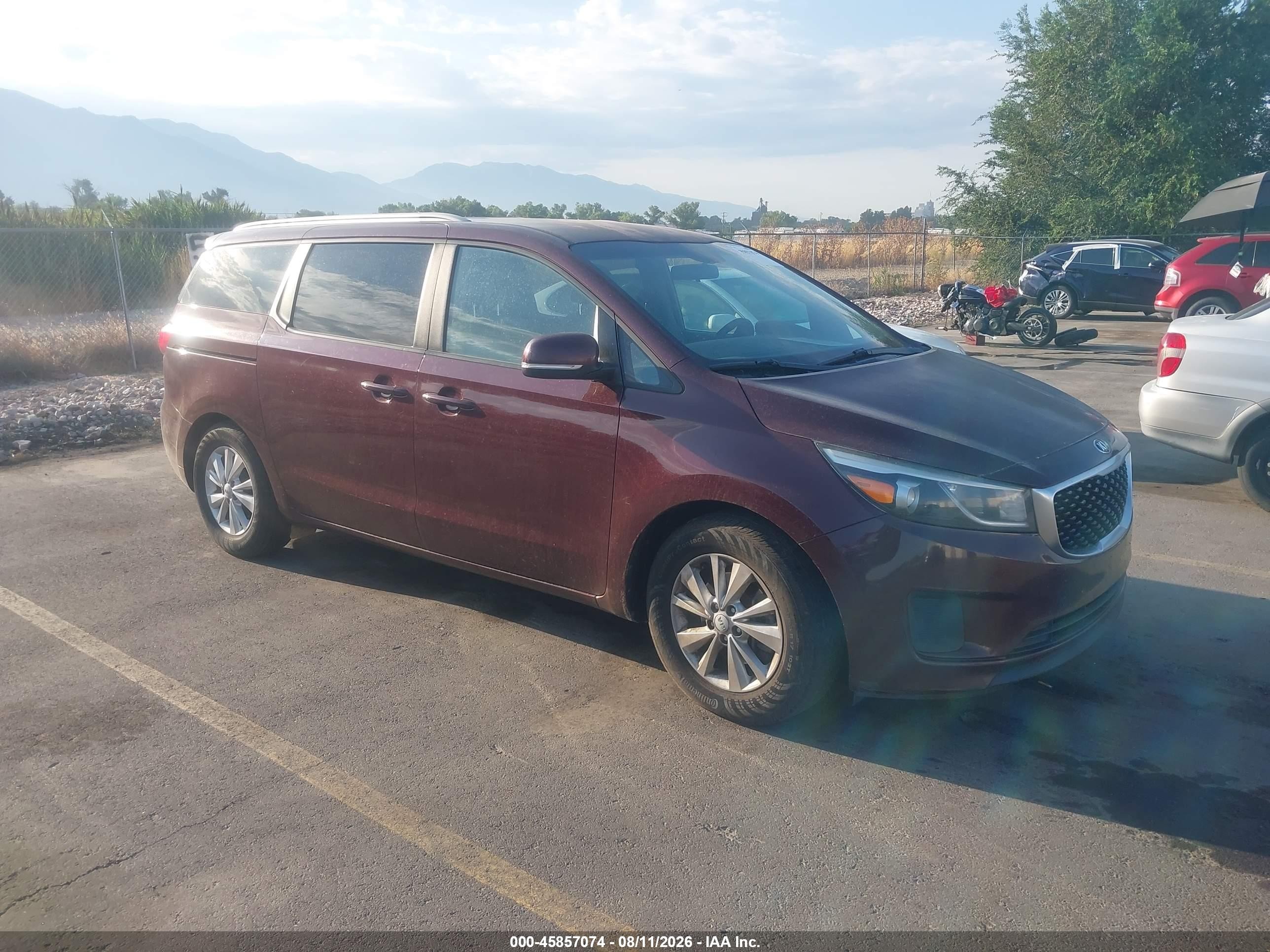 2015 Kia Sedona Lx Maroon vin: KNDMB5C1XF6038841