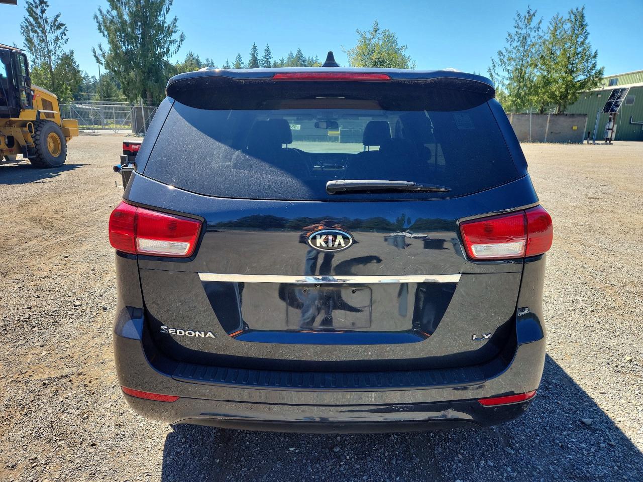 2015 Kia Sedona Lx Blue vin: KNDMB5C1XF6064338