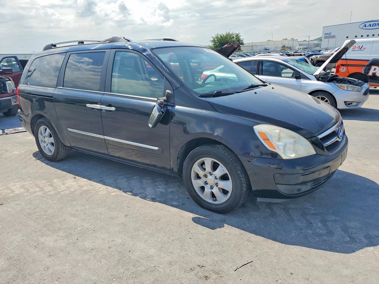 2007 Hyundai Entourage Gls Black vin: KNDMC233076012960