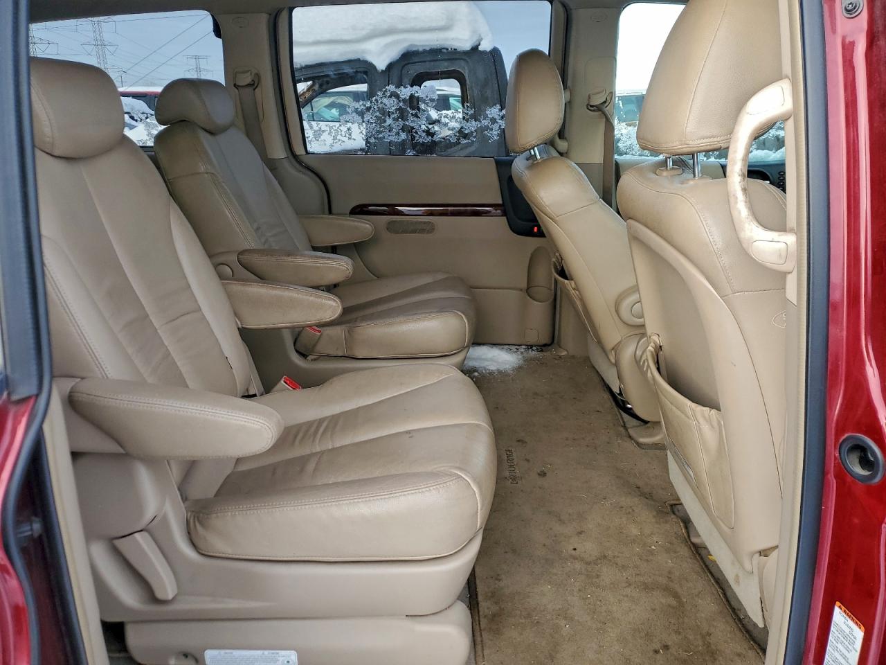 2007 Hyundai Entourage Gls Red vin: KNDMC233076034702
