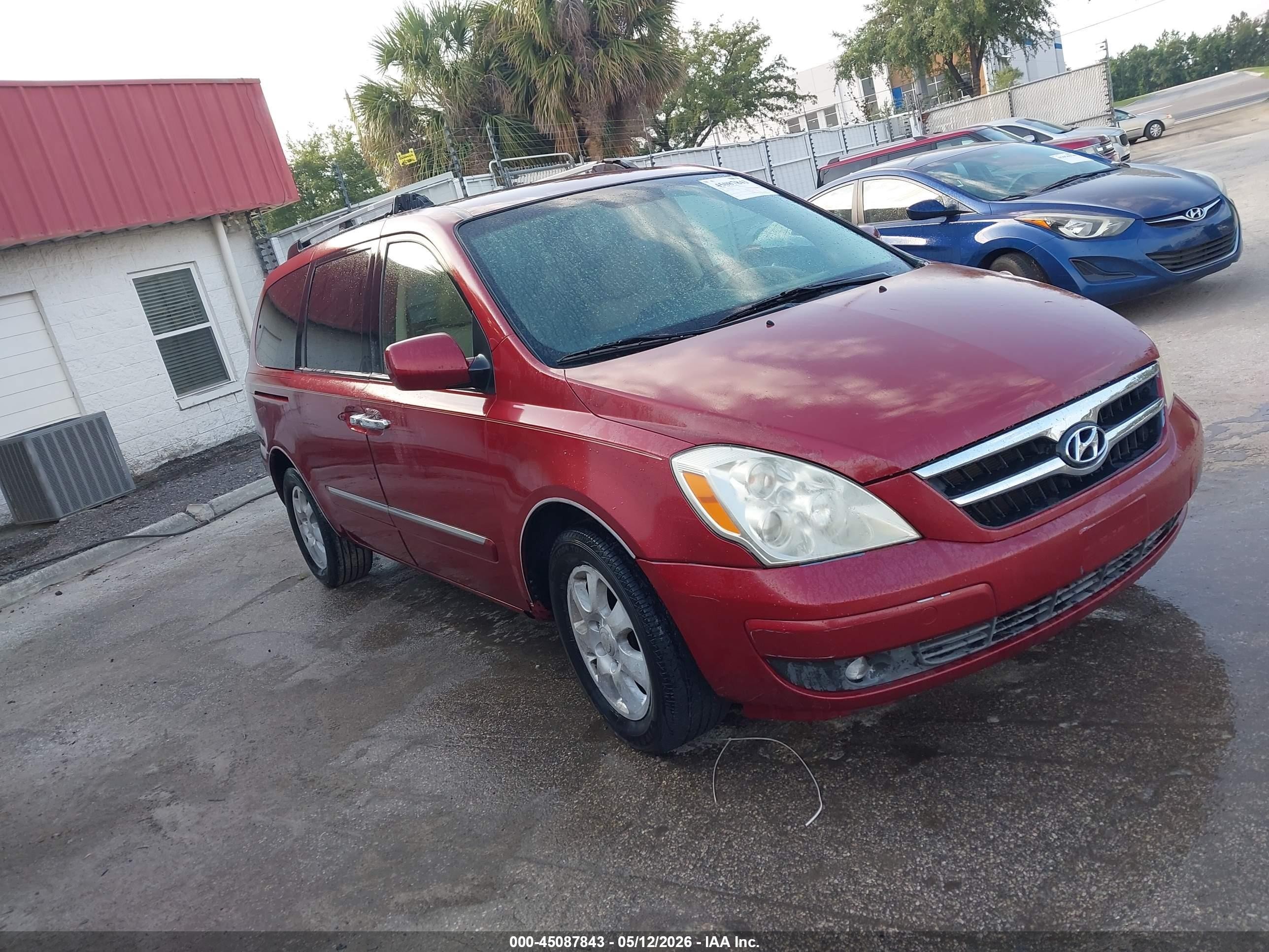 2008 Hyundai Entourage Gls/limited Red vin: KNDMC233086048052