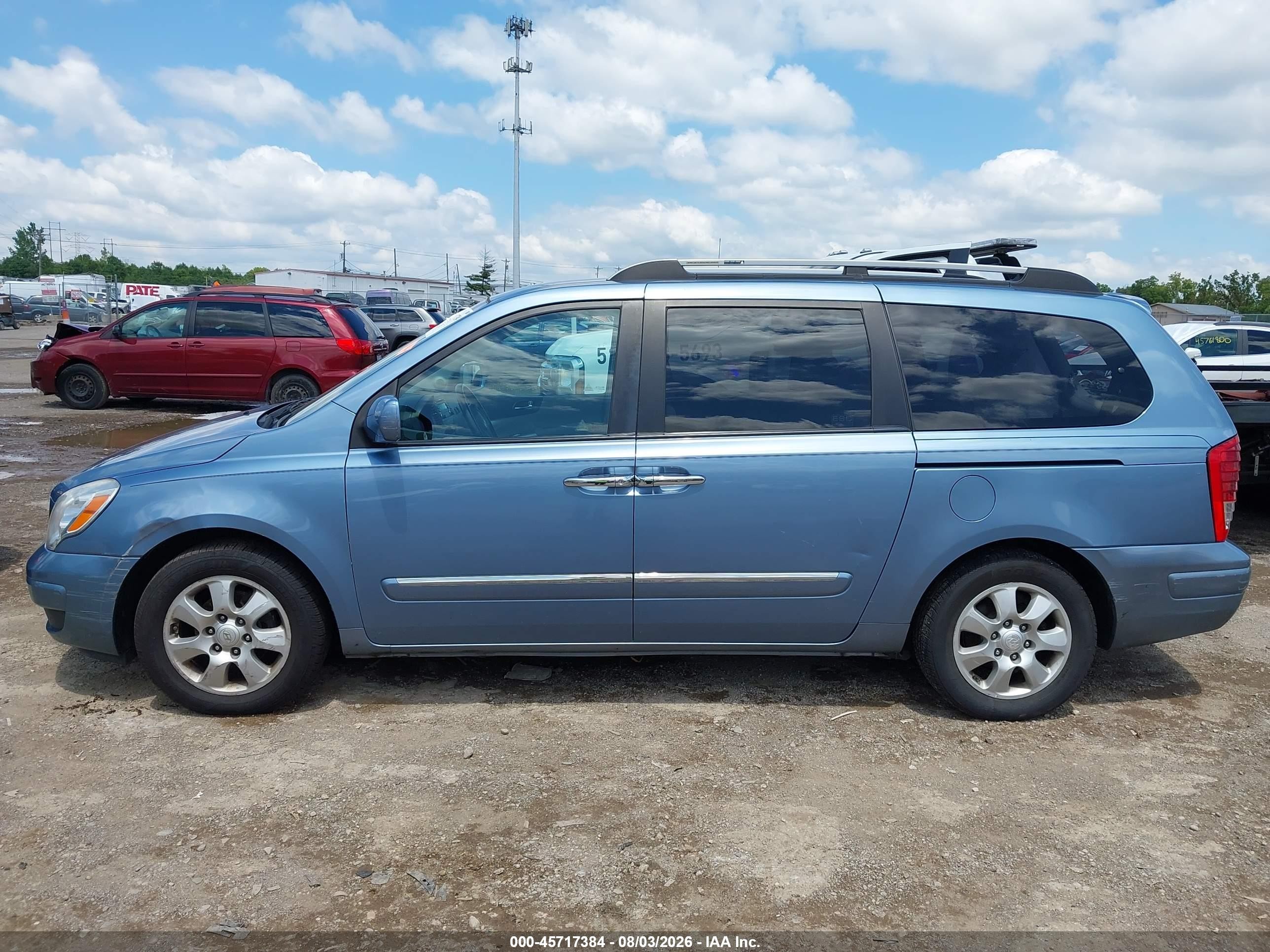 2007 Hyundai Entourage Gls/limited/se Light Blue vin: KNDMC233176021246