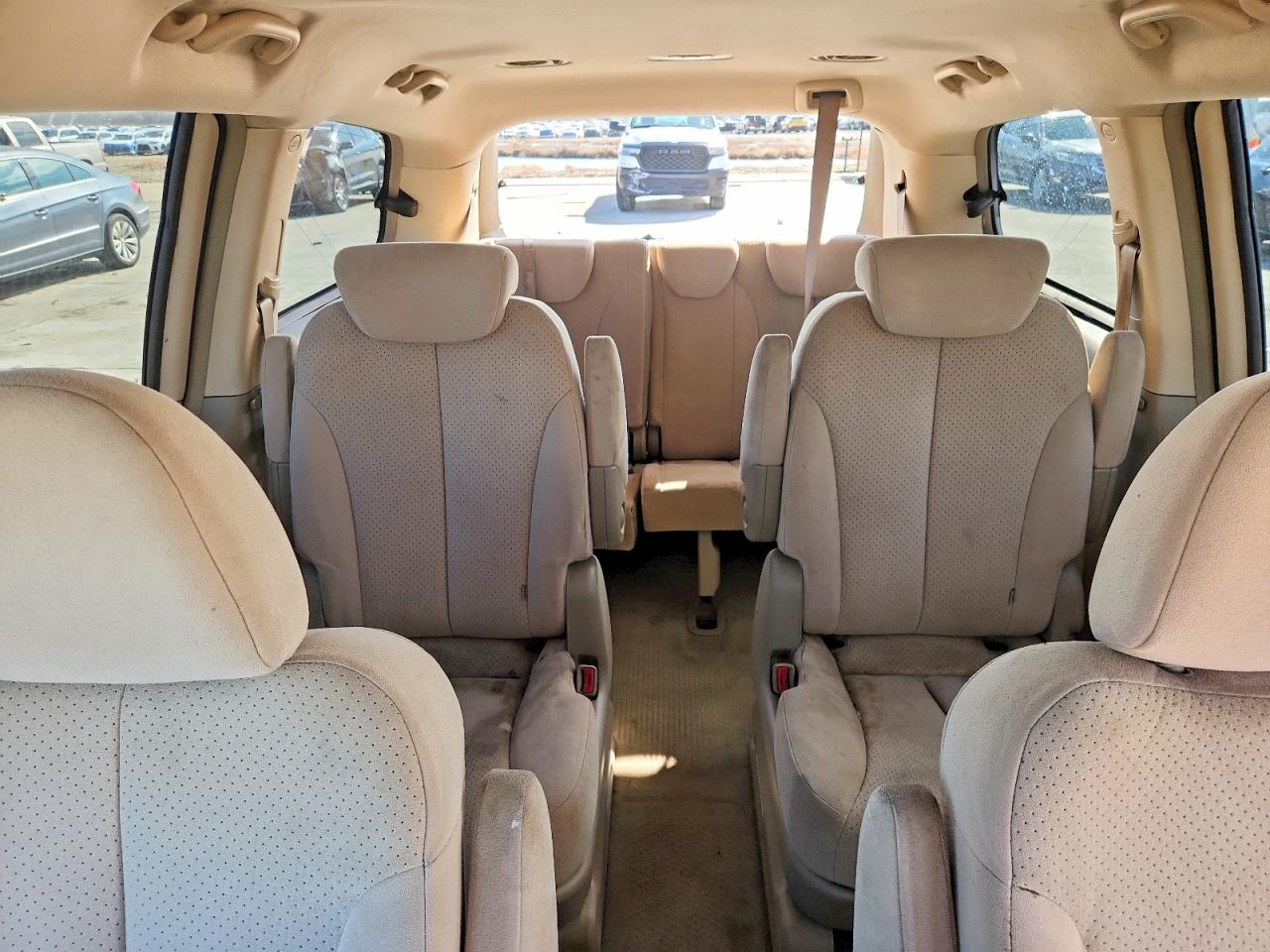 2007 Hyundai Entourage Gls Blue vin: KNDMC233276021546
