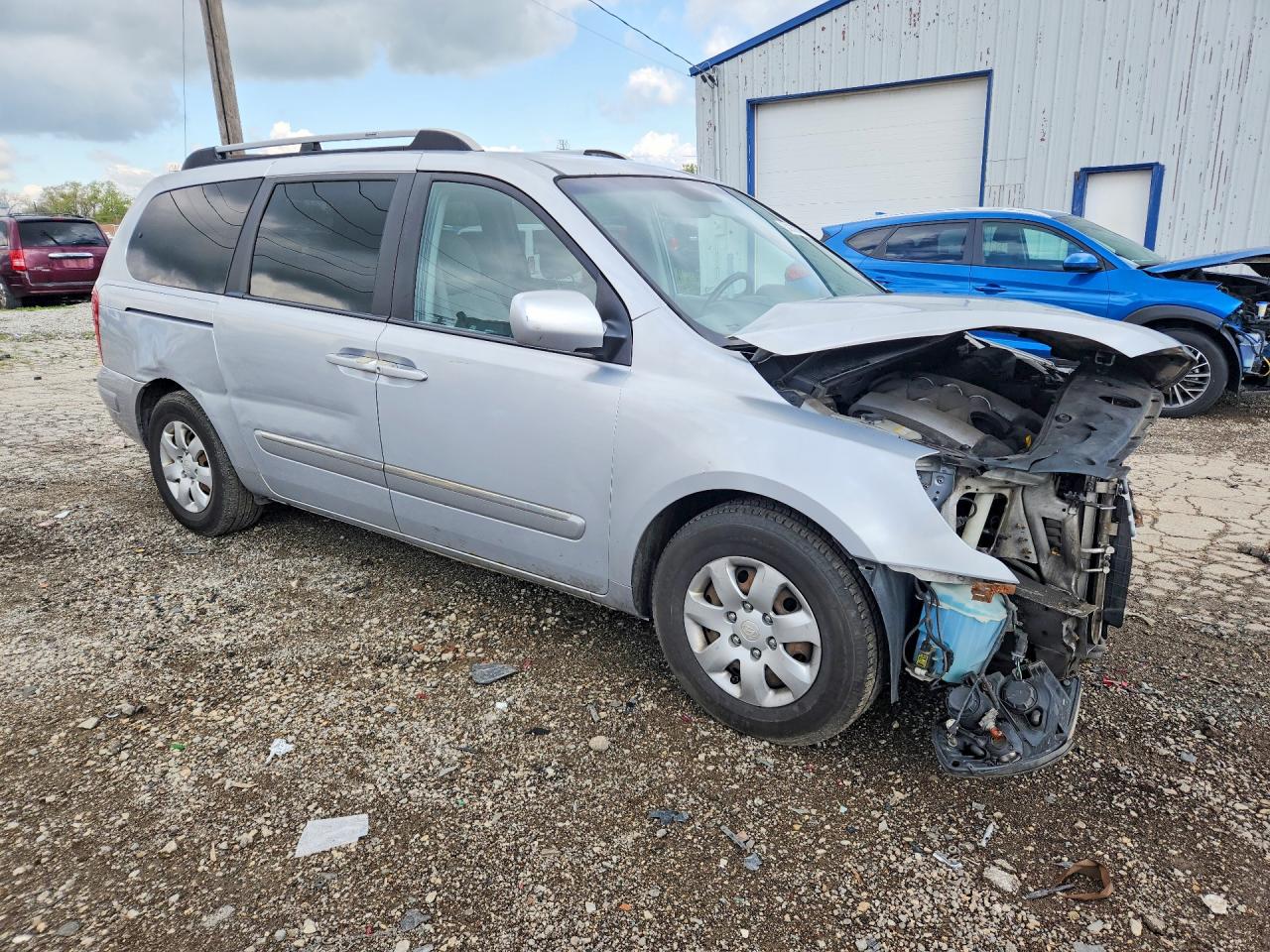 2007 Hyundai Entourage Gls Silver vin: KNDMC233276043059