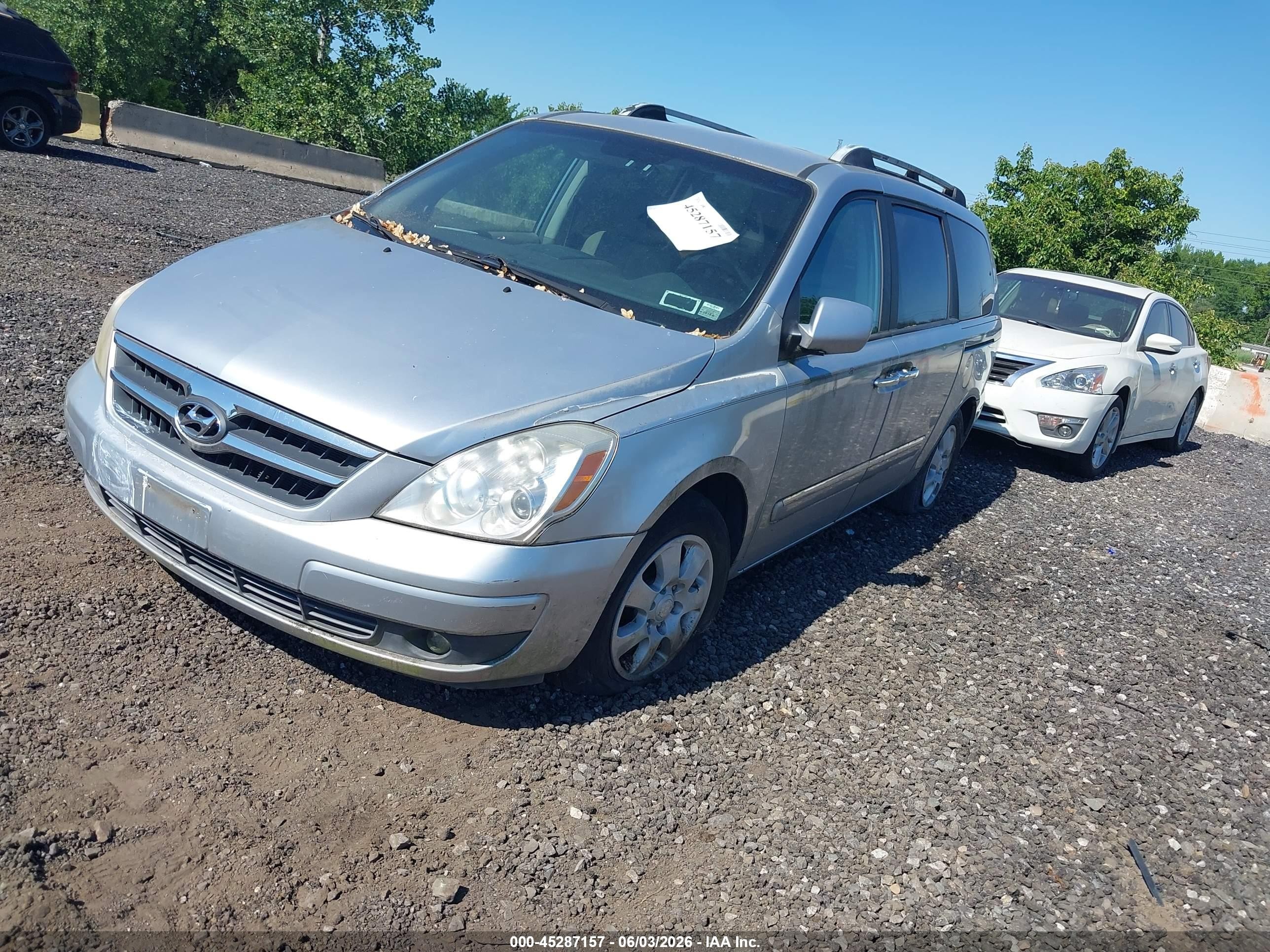 2007 Hyundai Entourage Gls/limited/se Gray vin: KNDMC233376014640