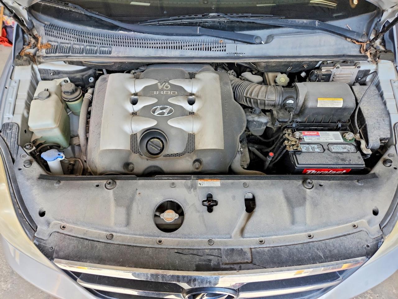 2007 Hyundai Entorouge Silver vin: KNDMC233376020325