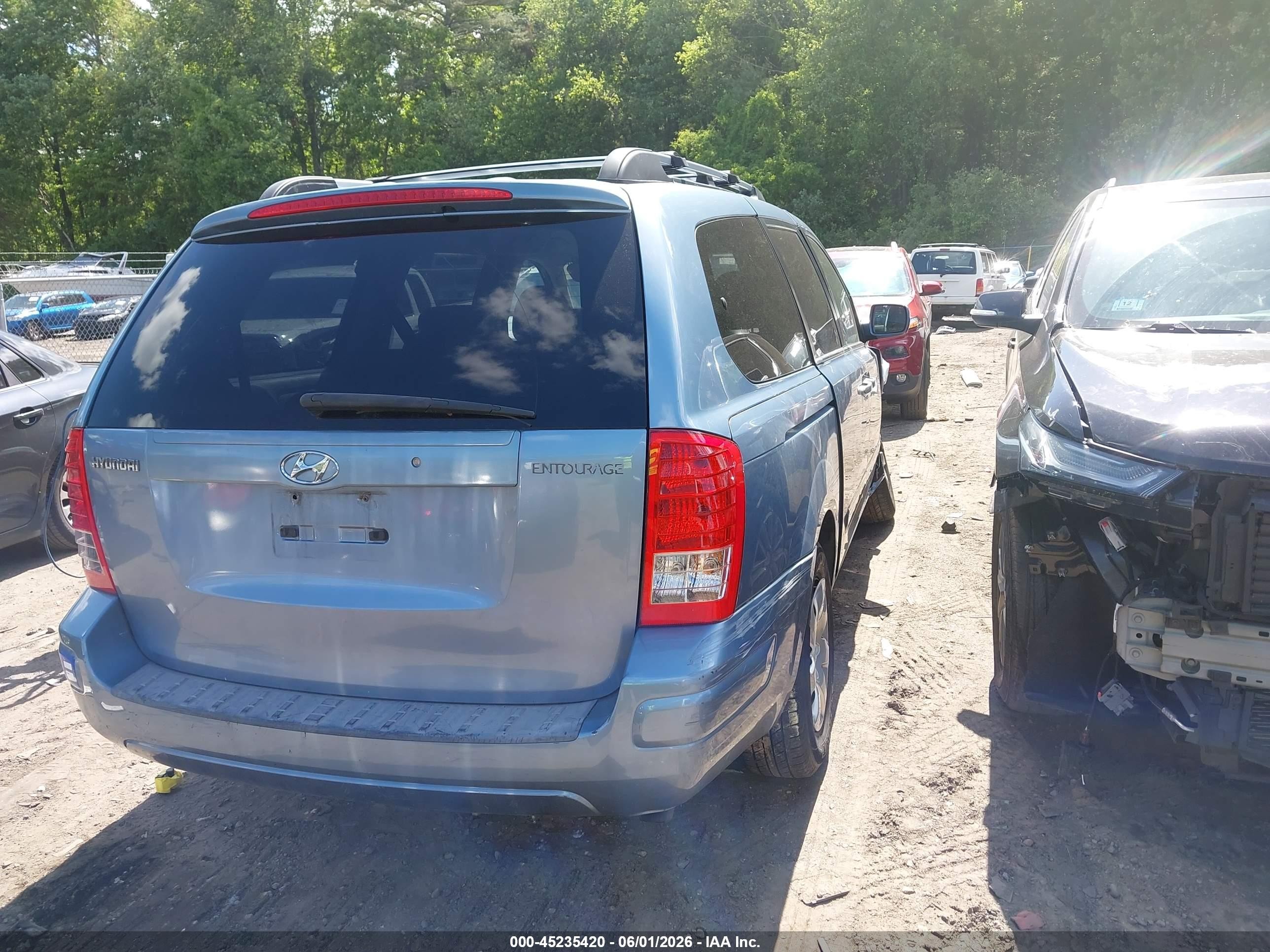 2008 Hyundai Entourage Gls/limited Light Blue vin: KNDMC233386044643