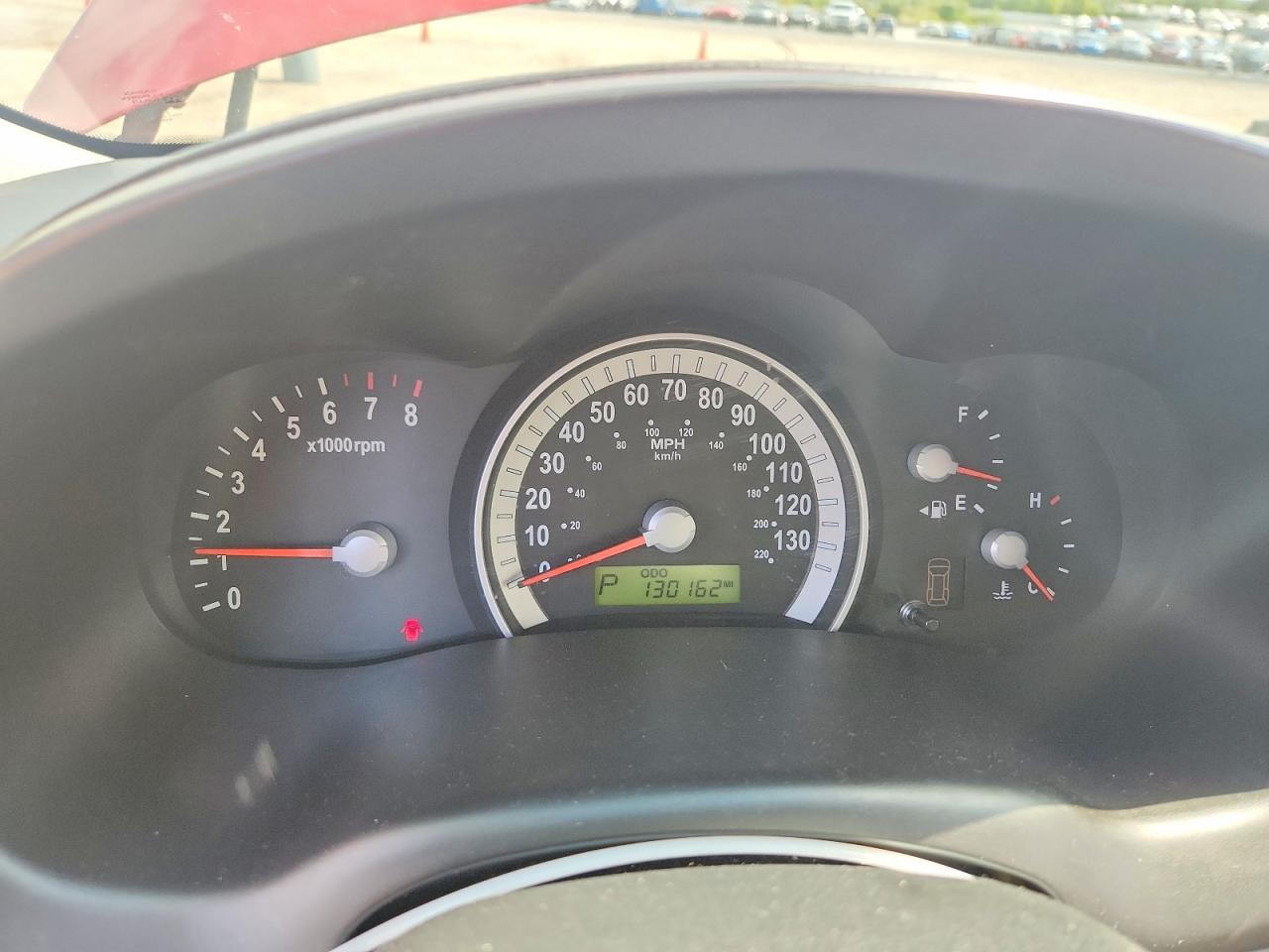 2007 Hyundai Entourage Gls Red vin: KNDMC233476015506
