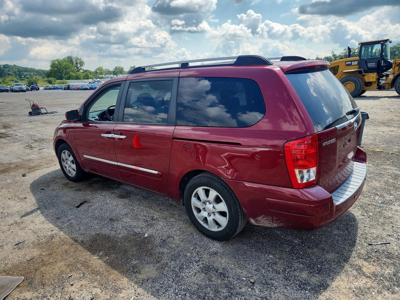 2007 Hyundai Entourage Gls Red vin: KNDMC233476015506