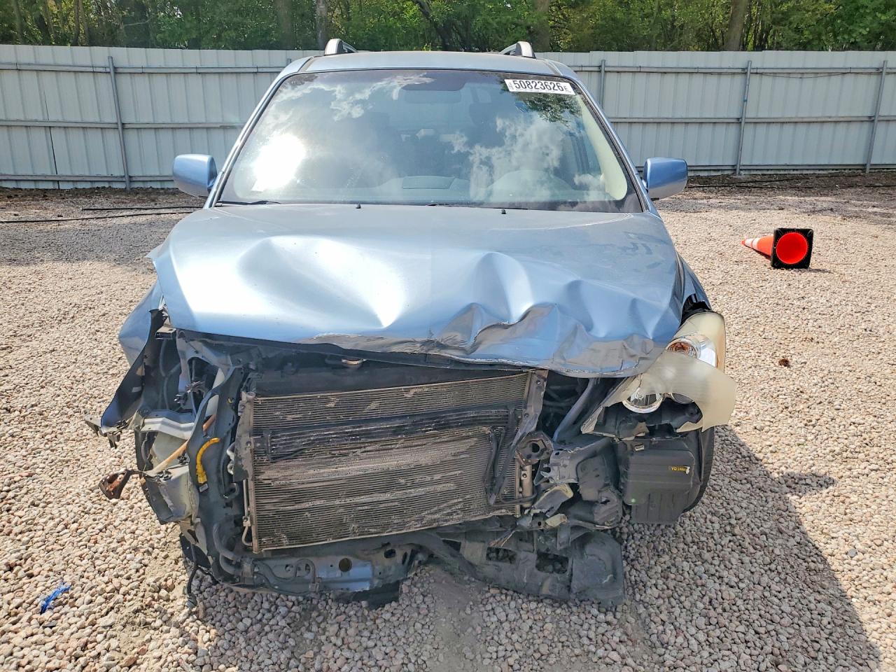 2007 Hyundai Entourage Gls Blue vin: KNDMC233476025355