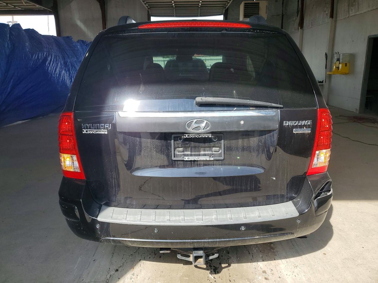 2007 Hyundai Entourage Gls Black vin: KNDMC233476029275