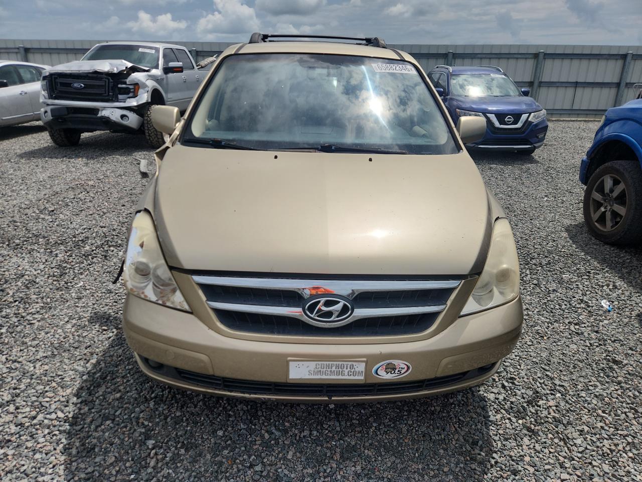 2008 Hyundai Entourage Gls Золотой vin: KNDMC233486056350