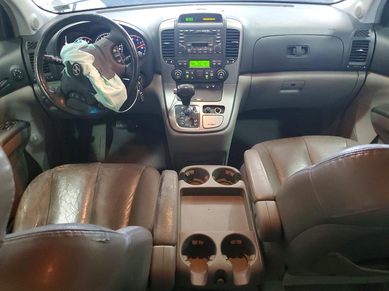 2007 Hyundai Entourage Gls Gray vin: KNDMC233576036784