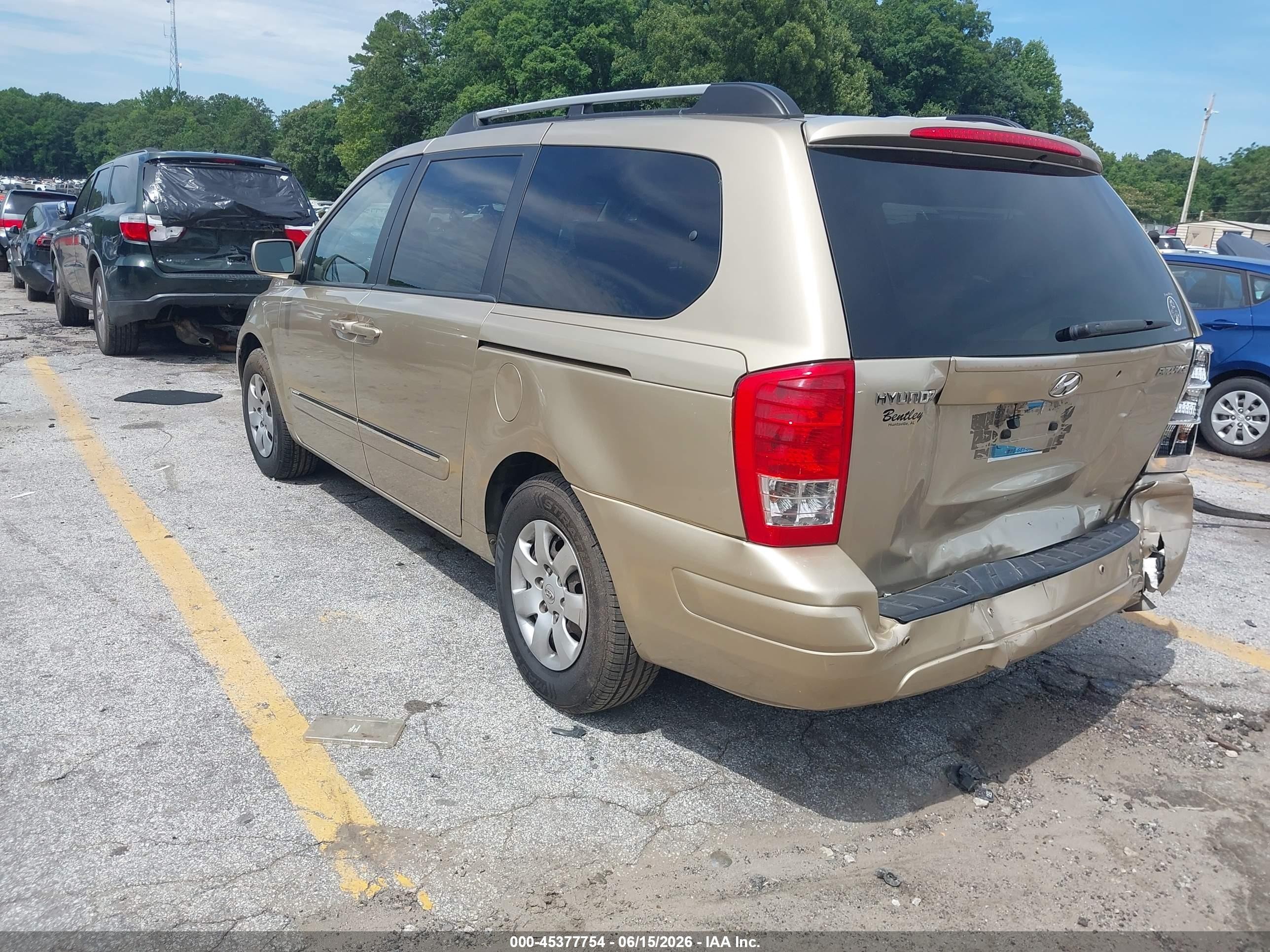 2008 Hyundai Entourage Gls/limited Gold vin: KNDMC233586051092