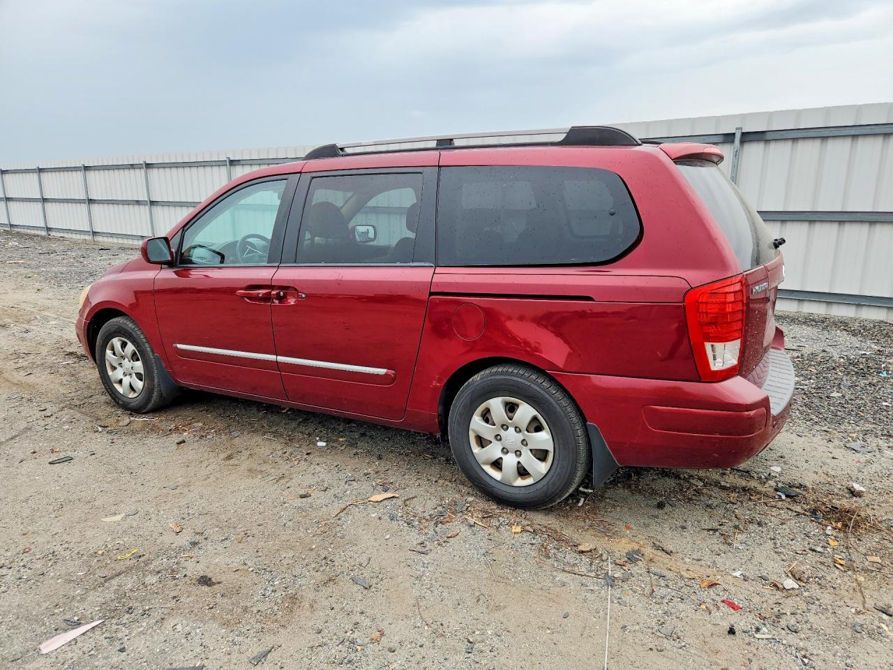 2008 Hyundai Entourage Gls Красный vin: KNDMC233586052940