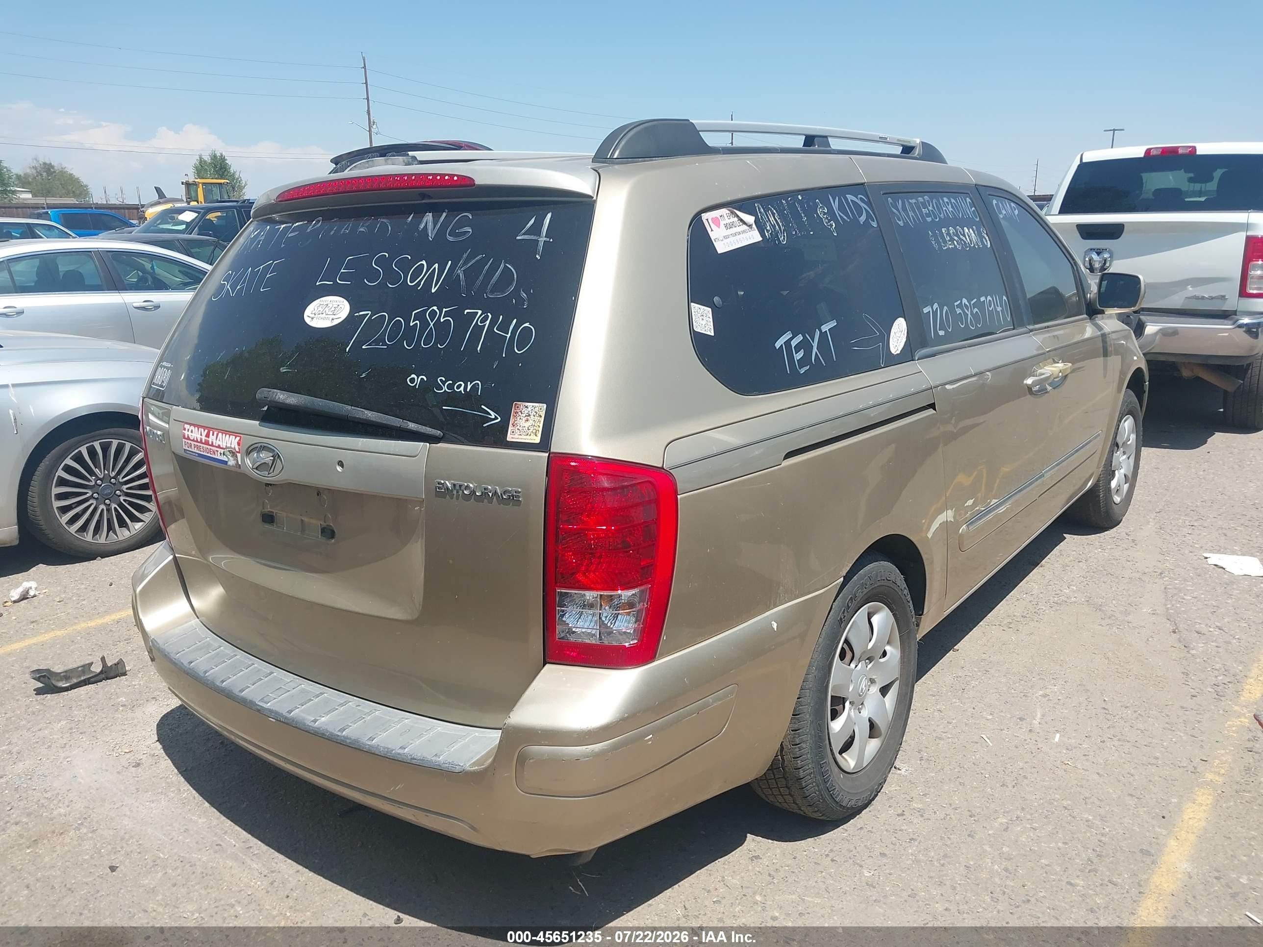 2007 Hyundai Entourage Gls/limited/se Gold vin: KNDMC233676011294