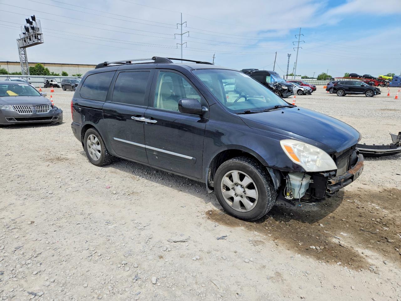 2008 Hyundai Entourage Gls Black vin: KNDMC233886048395