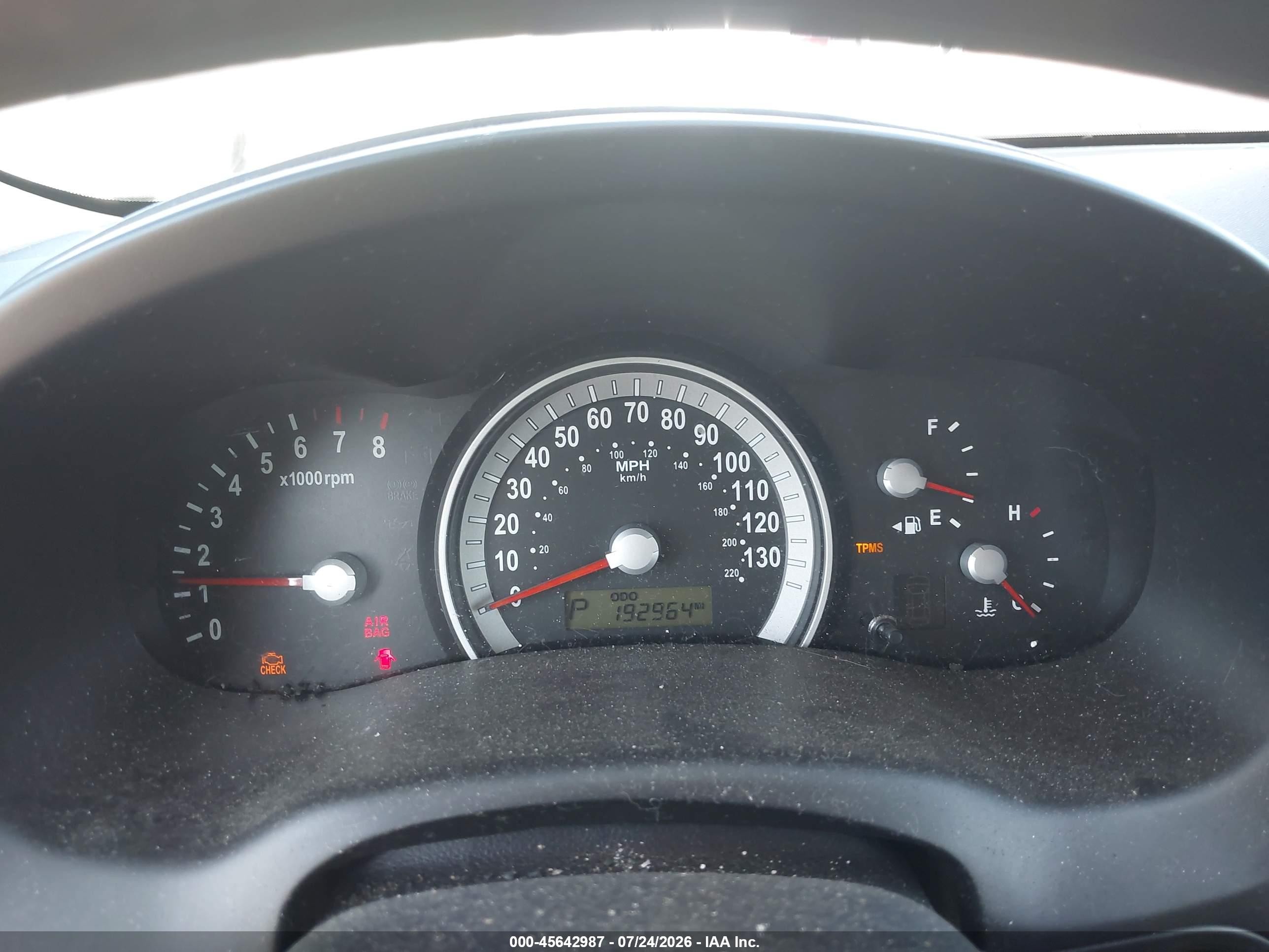 2008 Hyundai Entourage Gls/limited Золотой vin: KNDMC233886048932