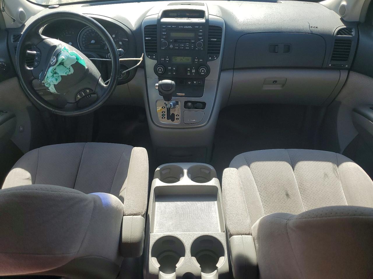 2007 Hyundai Entourage Gls Silver vin: KNDMC233976015727