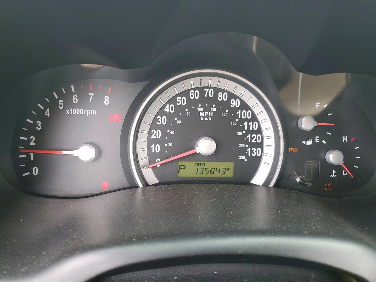 2007 Hyundai Entourage Gls Gold vin: KNDMC233976036206