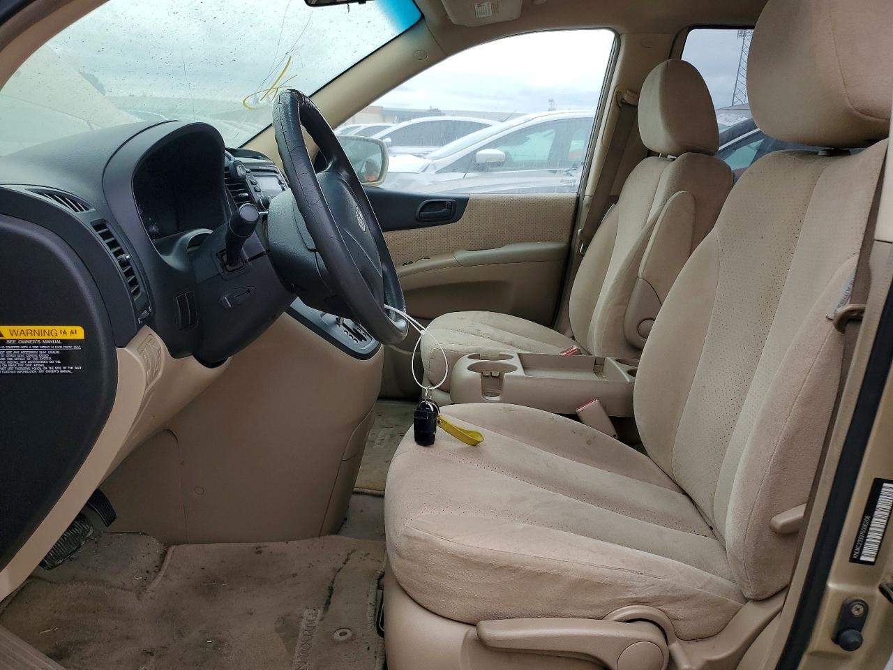 2007 Hyundai Entourage Gls Gold vin: KNDMC233976036206