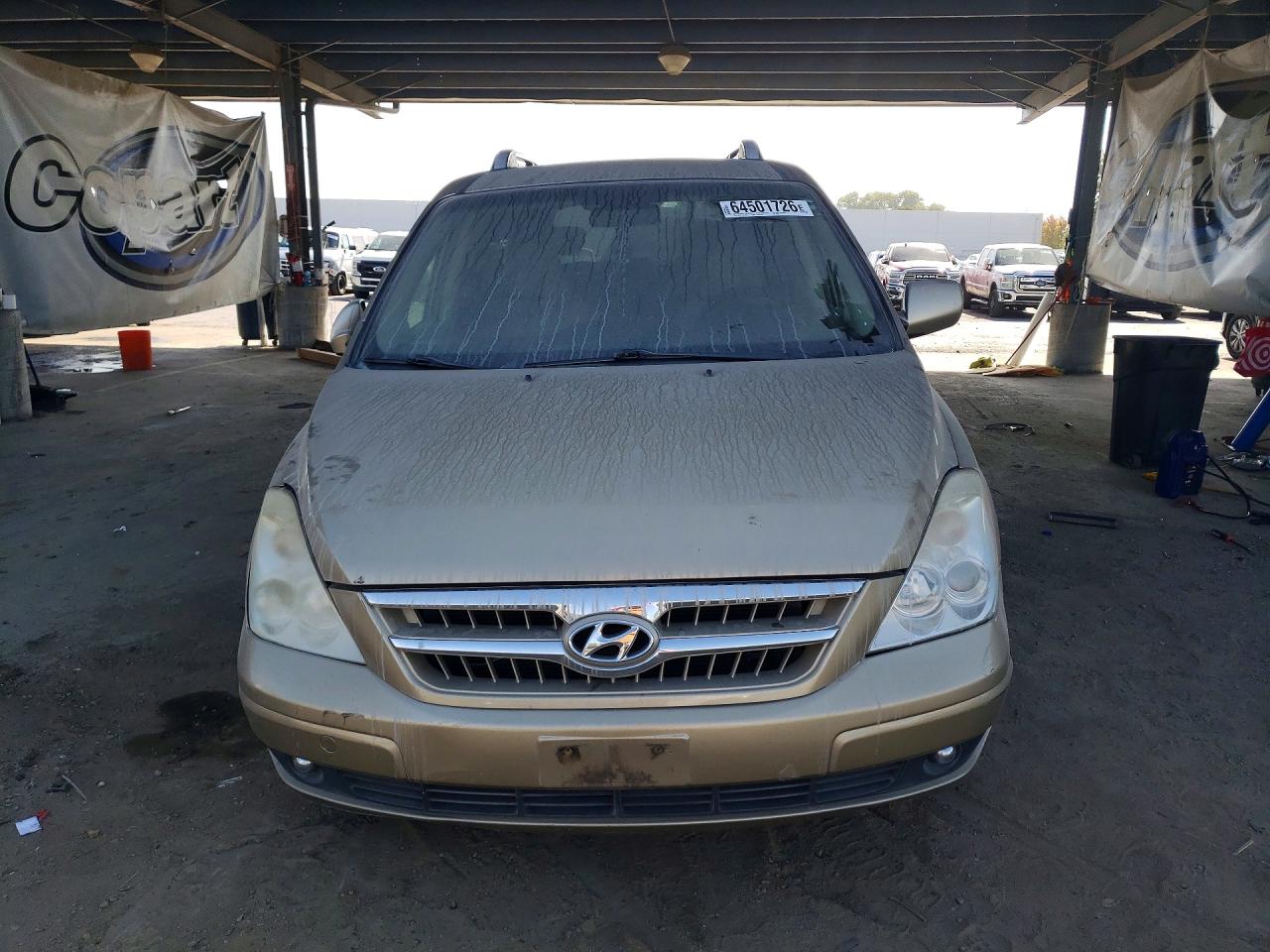 2007 Hyundai Entourage Gls Gold vin: KNDMC233976036206