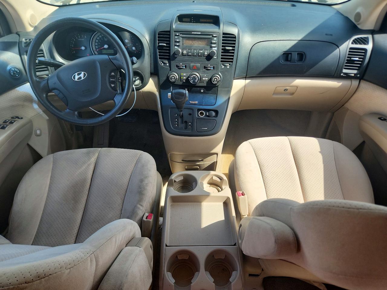 2007 Hyundai Entourage Gls Beige vin: KNDMC233X76011069