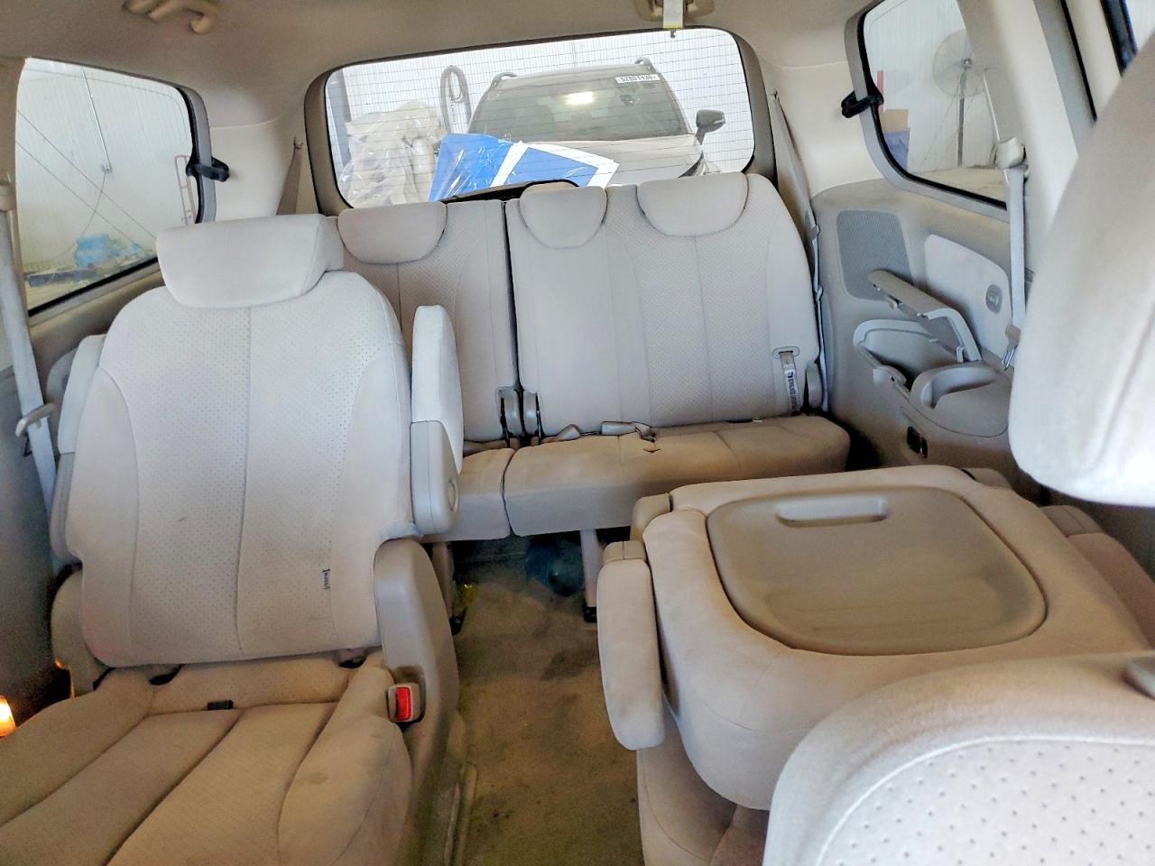 2007 Hyundai Entourage Gls Blue vin: KNDMC233X76014571